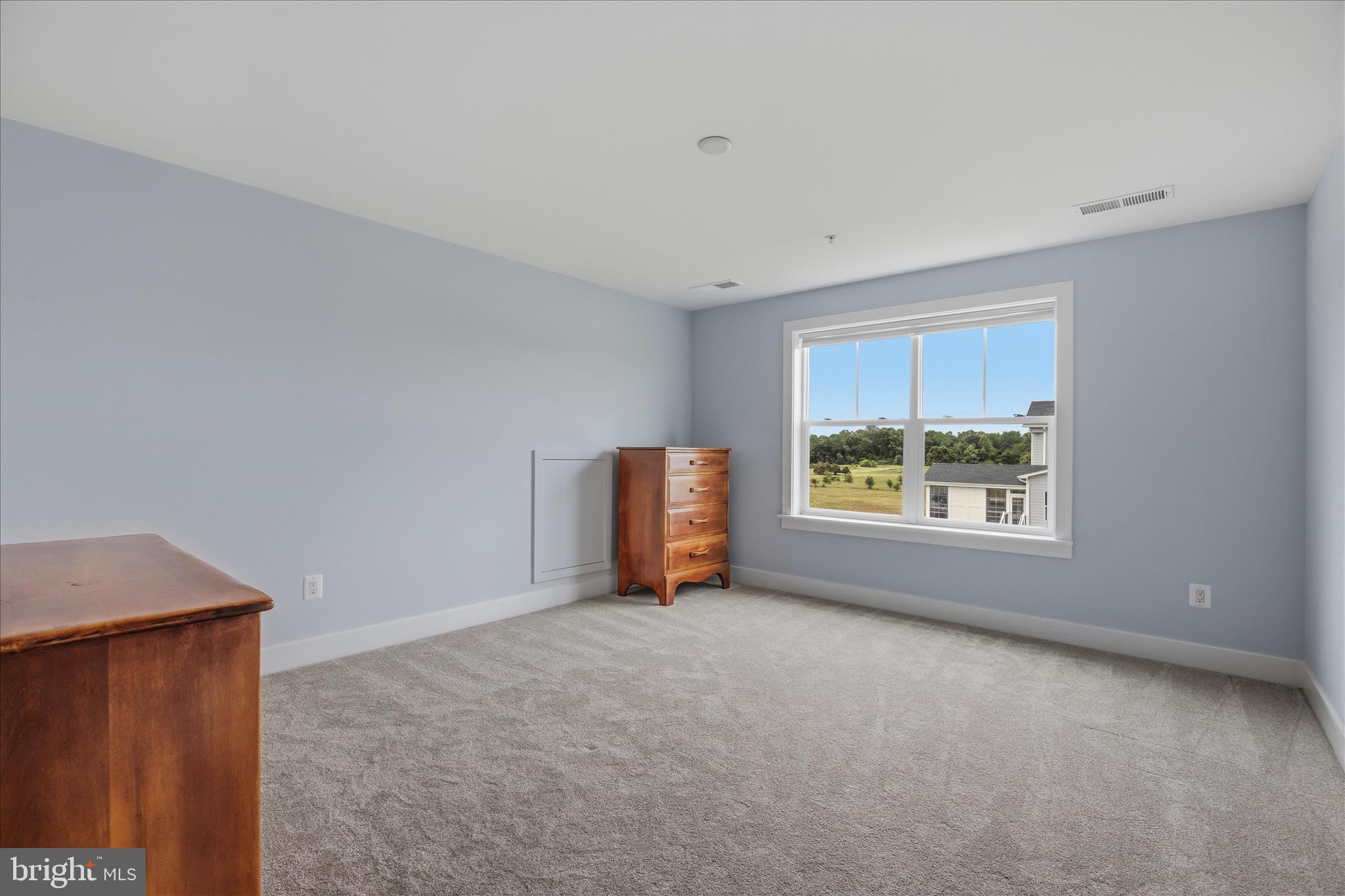 SOUTHERN HILLS - Residential