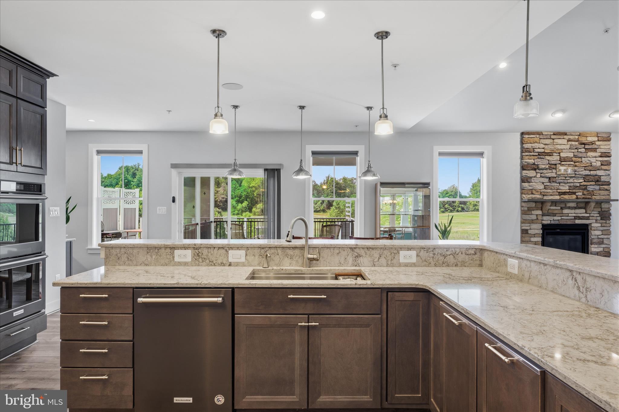 SOUTHERN HILLS - Residential