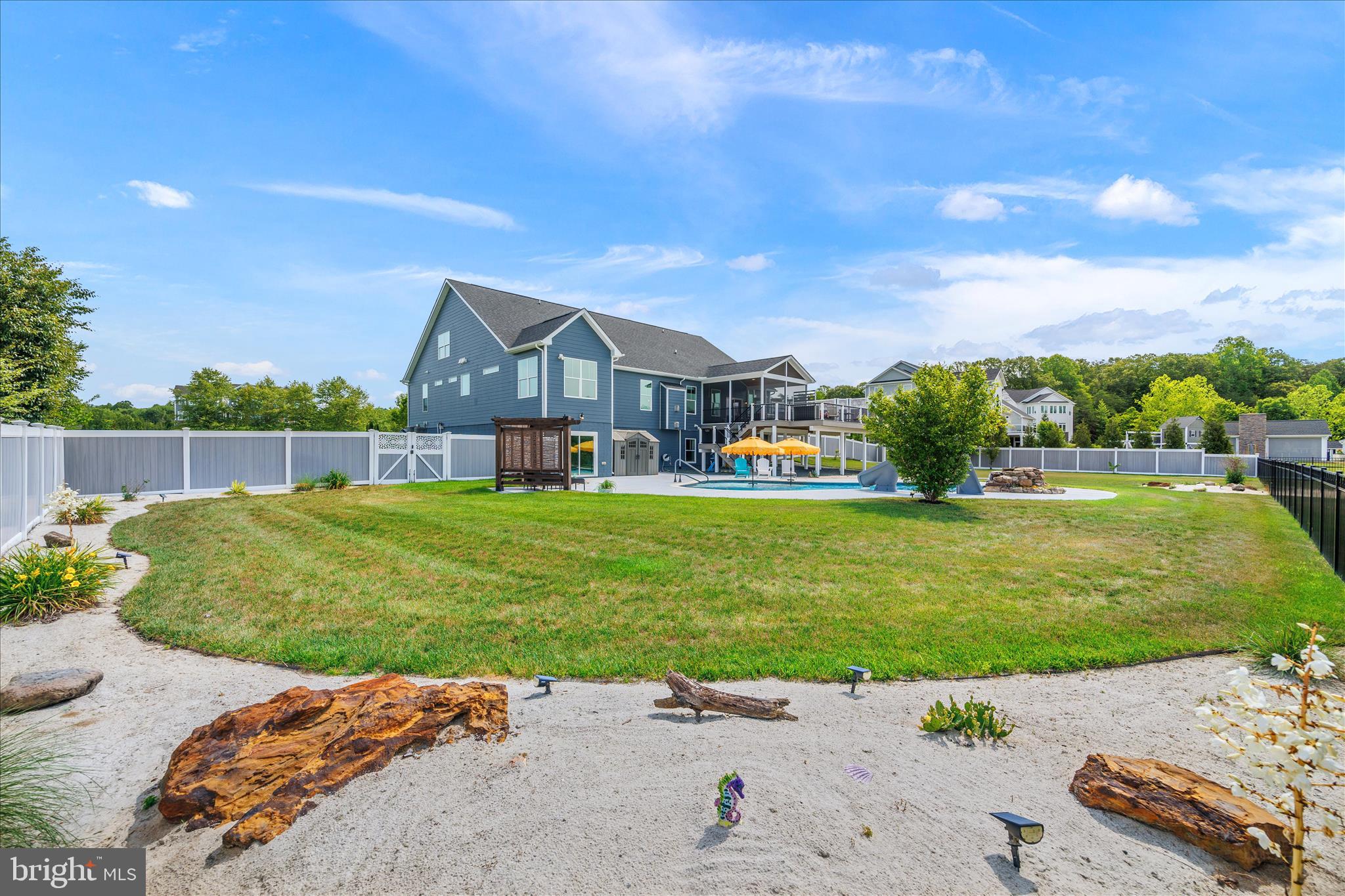SOUTHERN HILLS - Residential