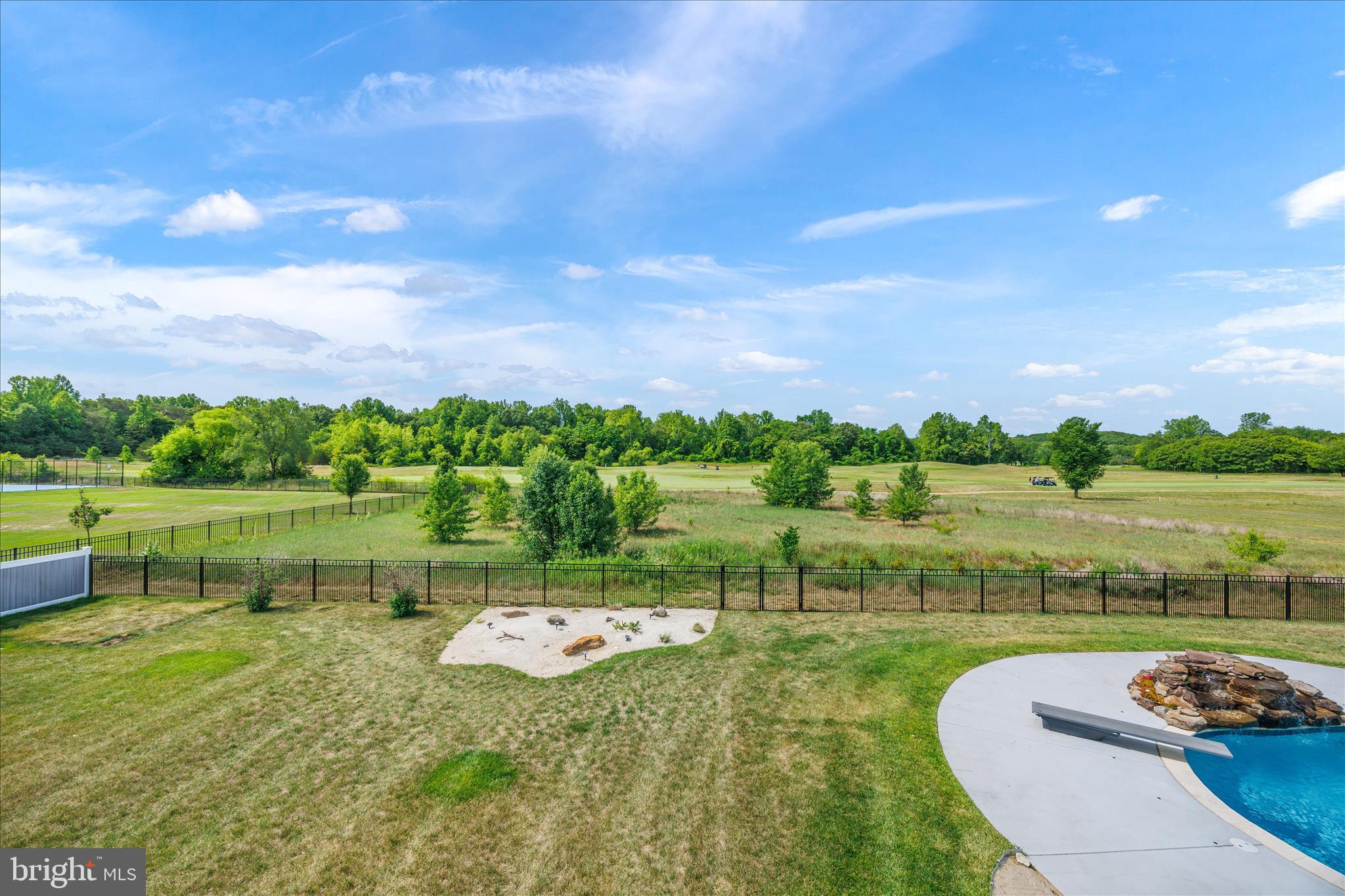 SOUTHERN HILLS - Residential