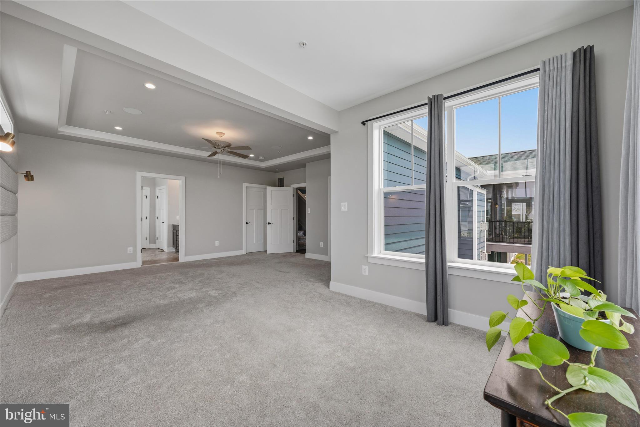 SOUTHERN HILLS - Residential
