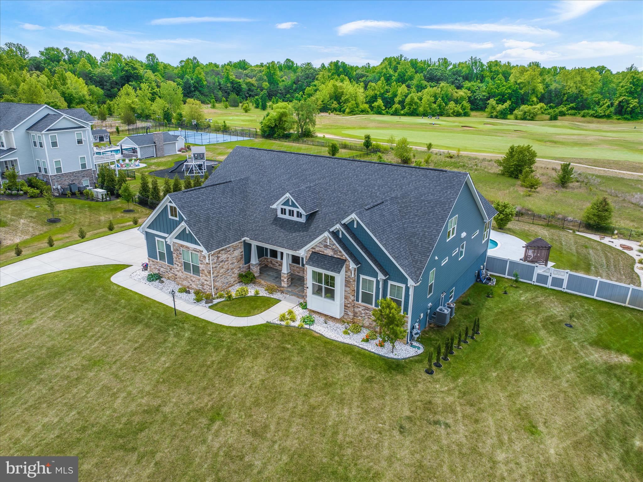 SOUTHERN HILLS - Residential