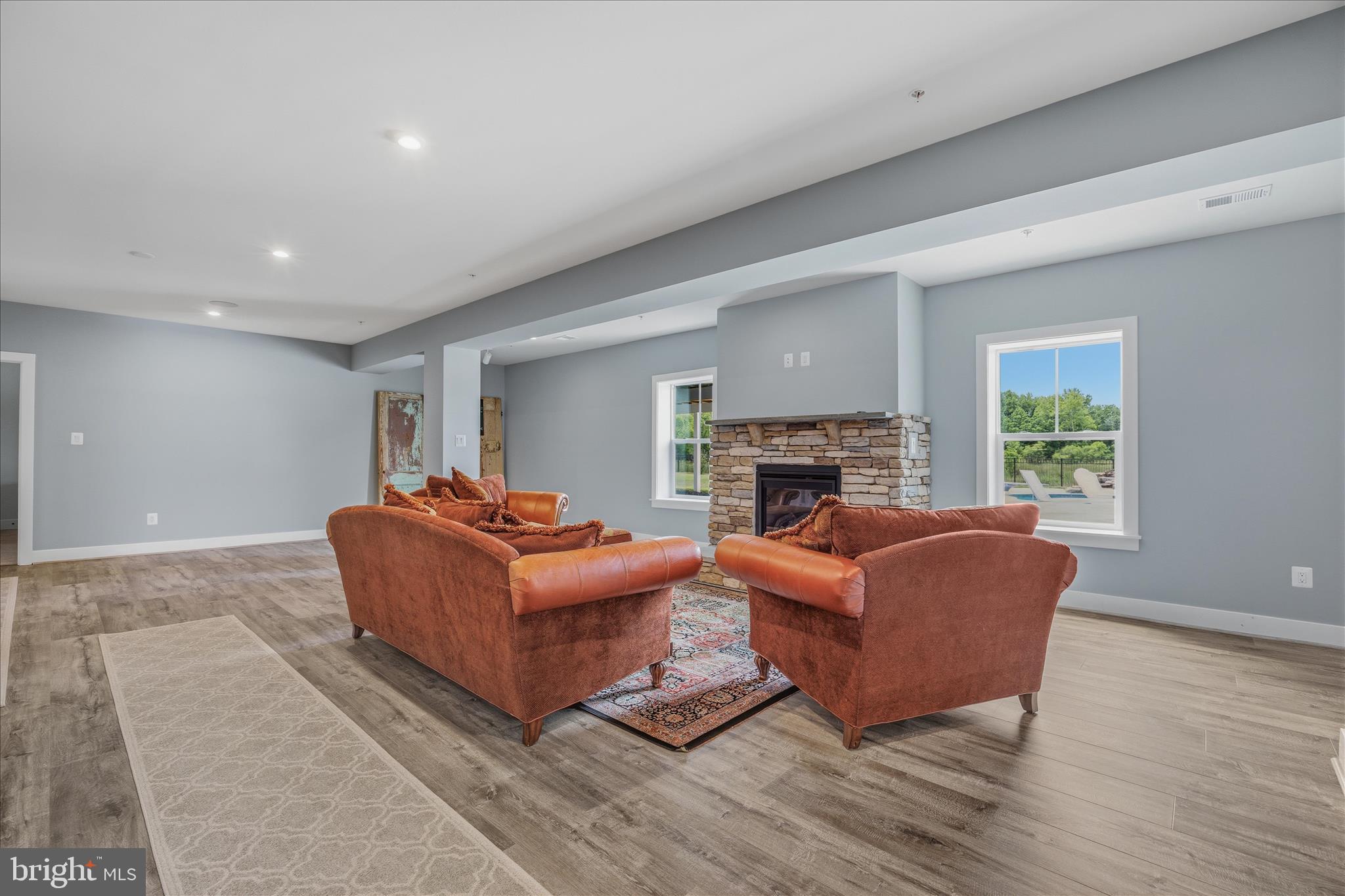 SOUTHERN HILLS - Residential