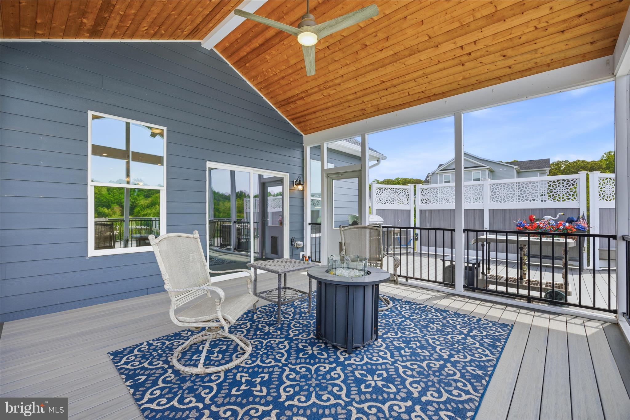 SOUTHERN HILLS - Residential