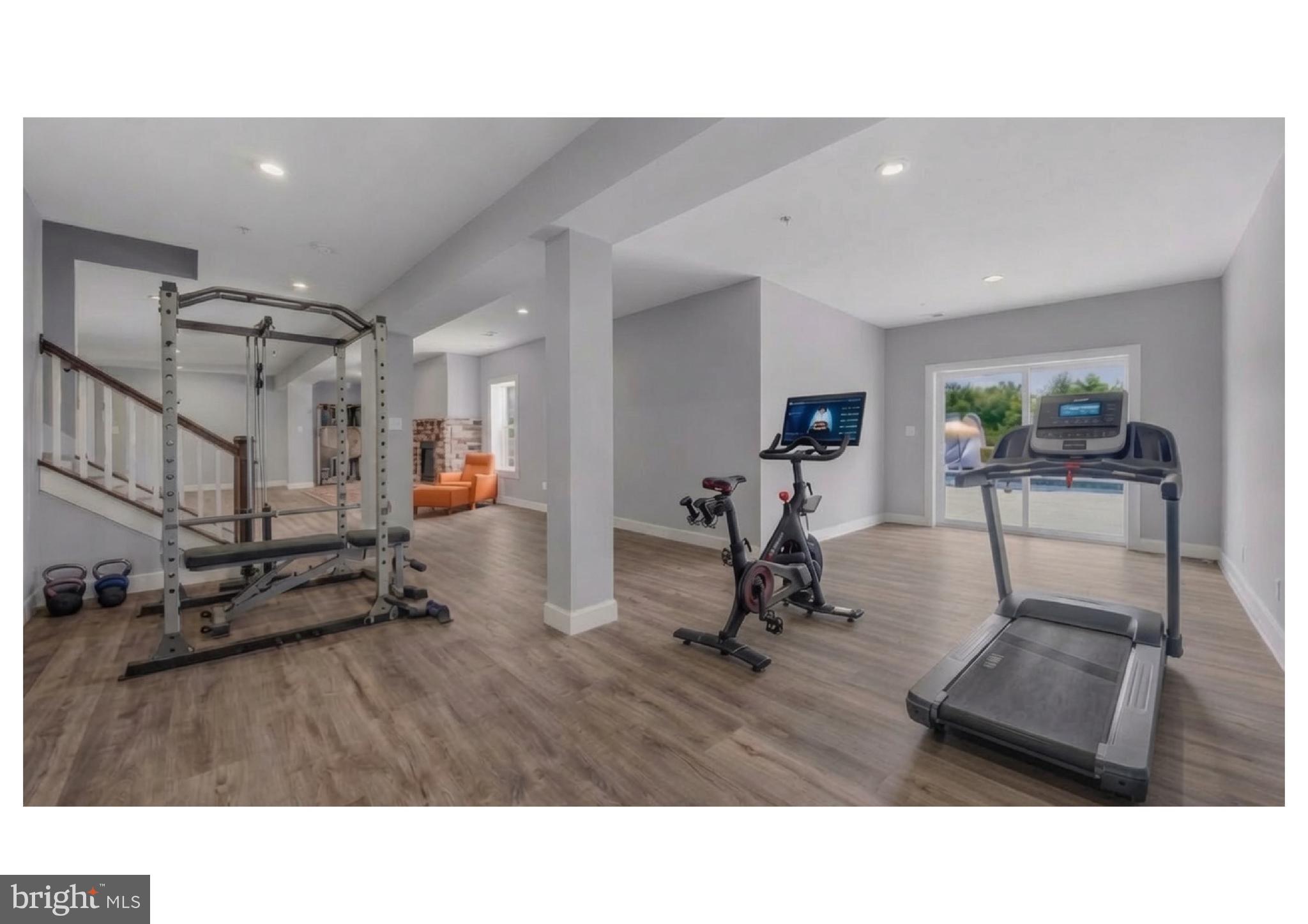 SOUTHERN HILLS - Residential
