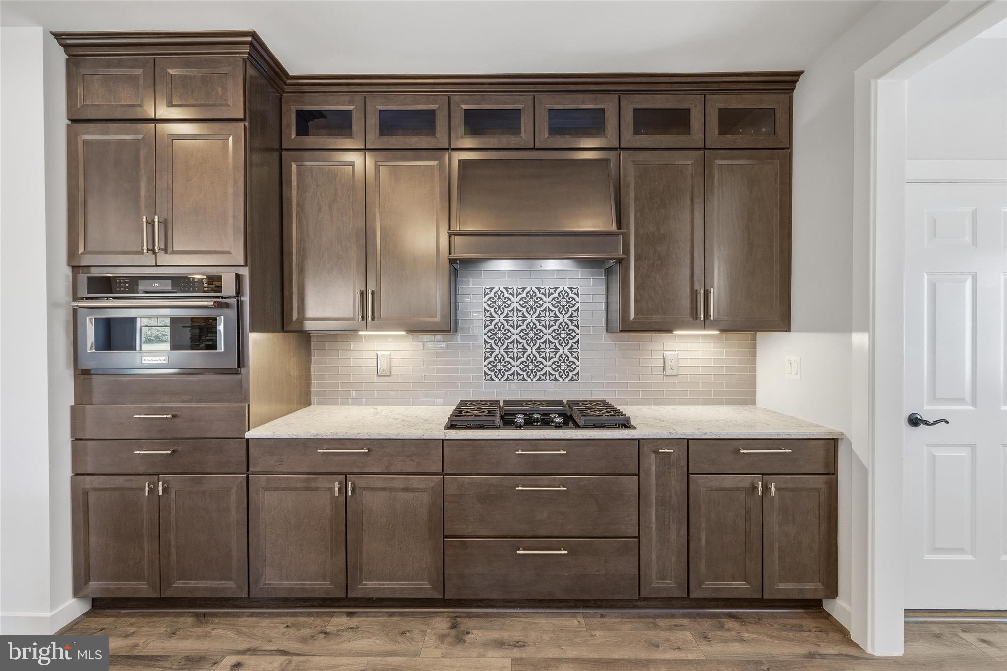 SOUTHERN HILLS - Residential