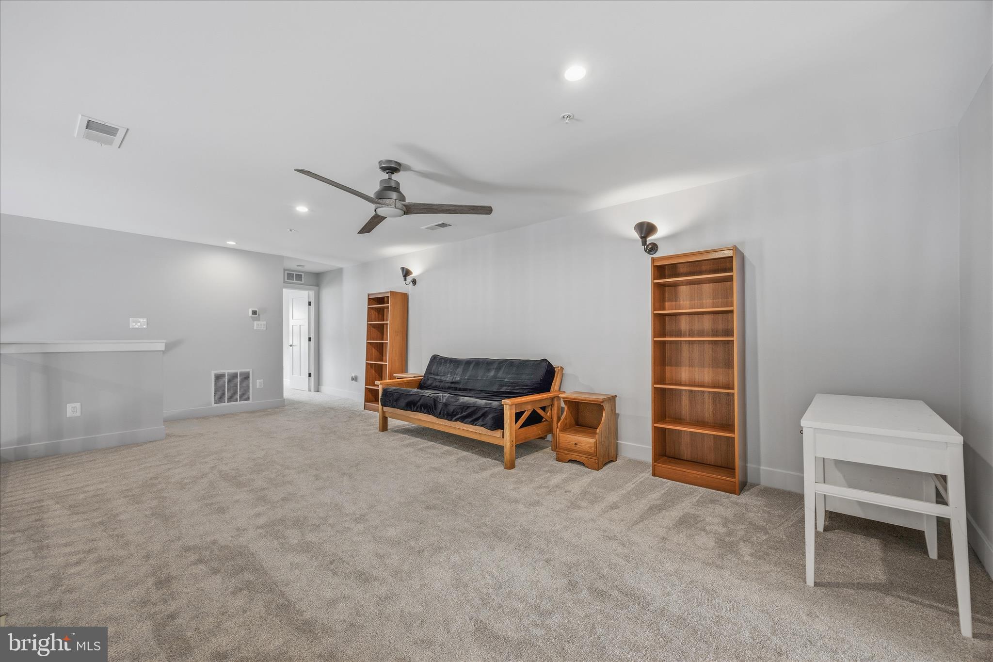 SOUTHERN HILLS - Residential