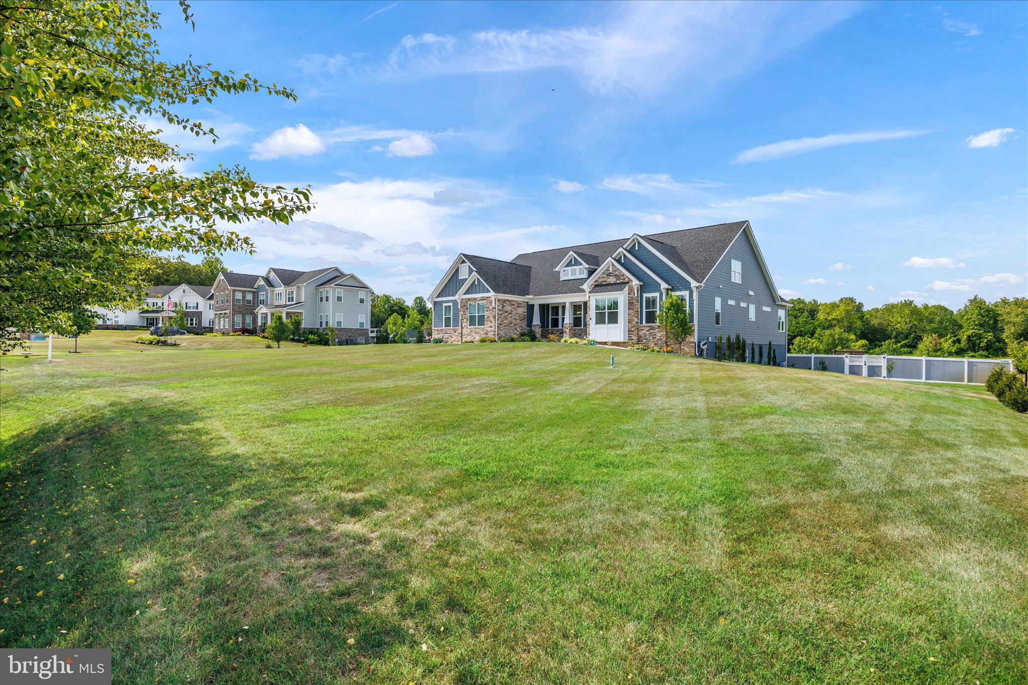 SOUTHERN HILLS - Residential