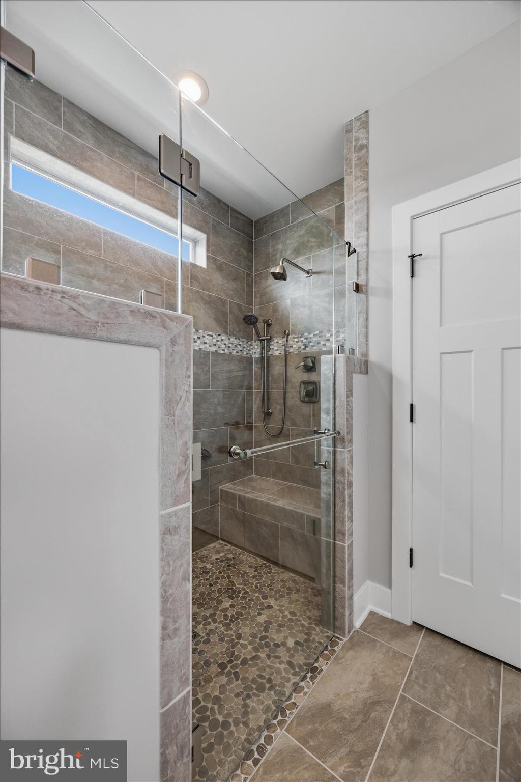 SOUTHERN HILLS - Residential