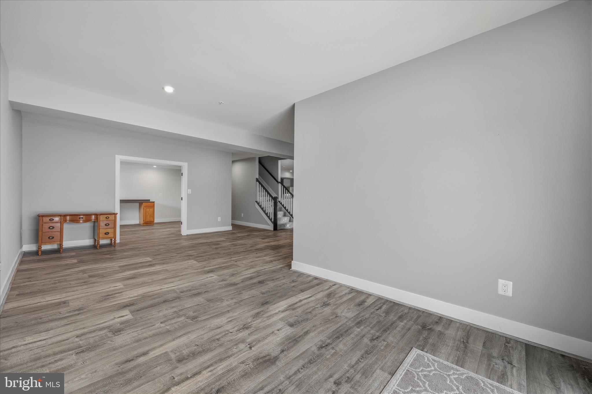 SOUTHERN HILLS - Residential