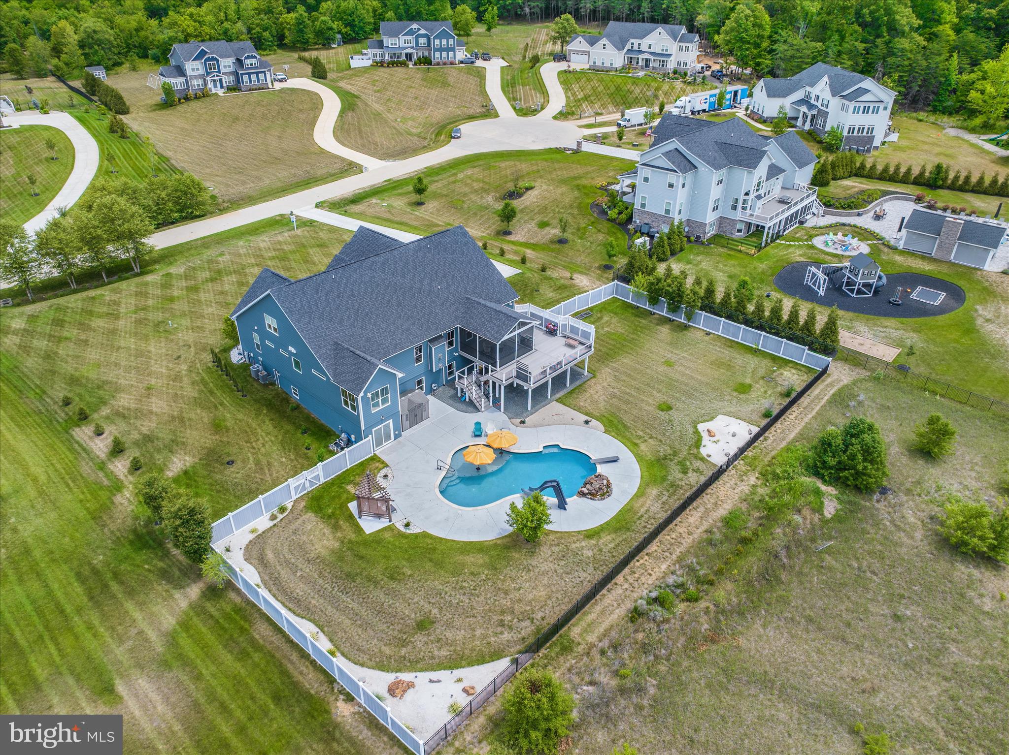 SOUTHERN HILLS - Residential
