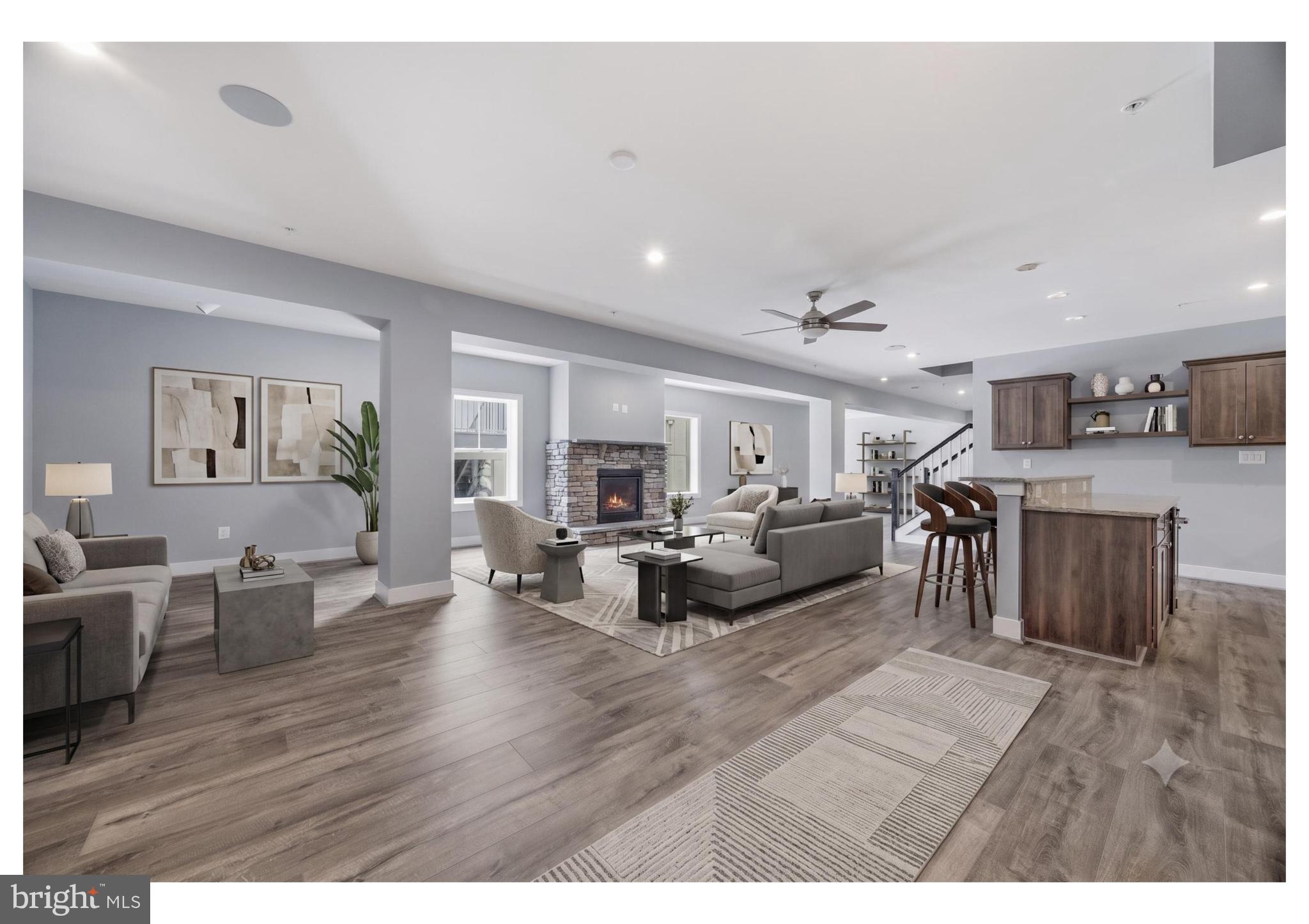 SOUTHERN HILLS - Residential