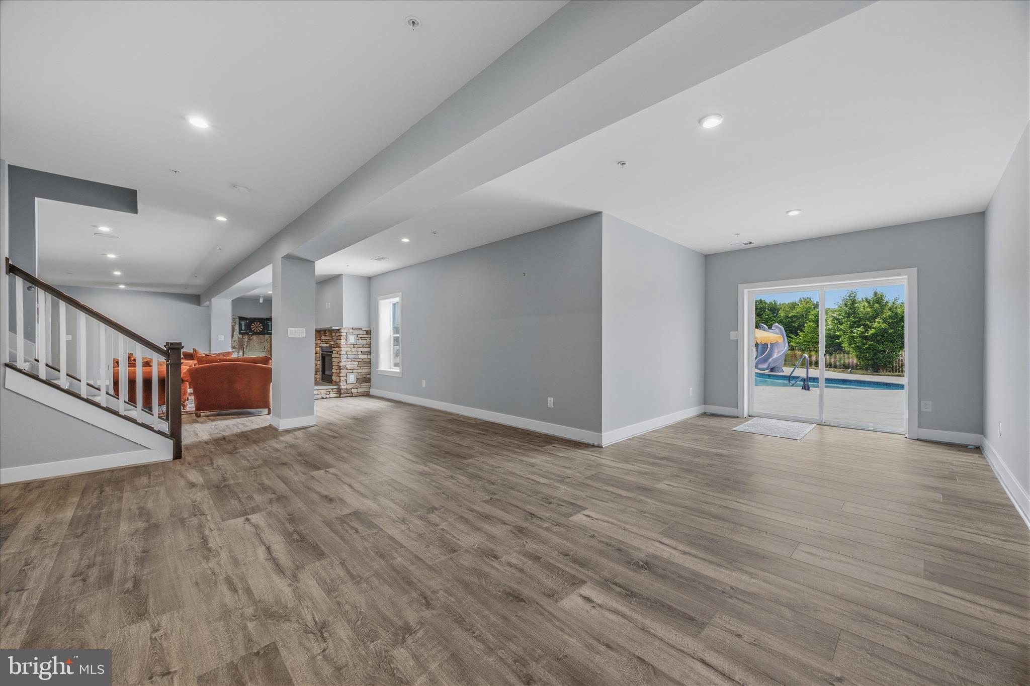 SOUTHERN HILLS - Residential