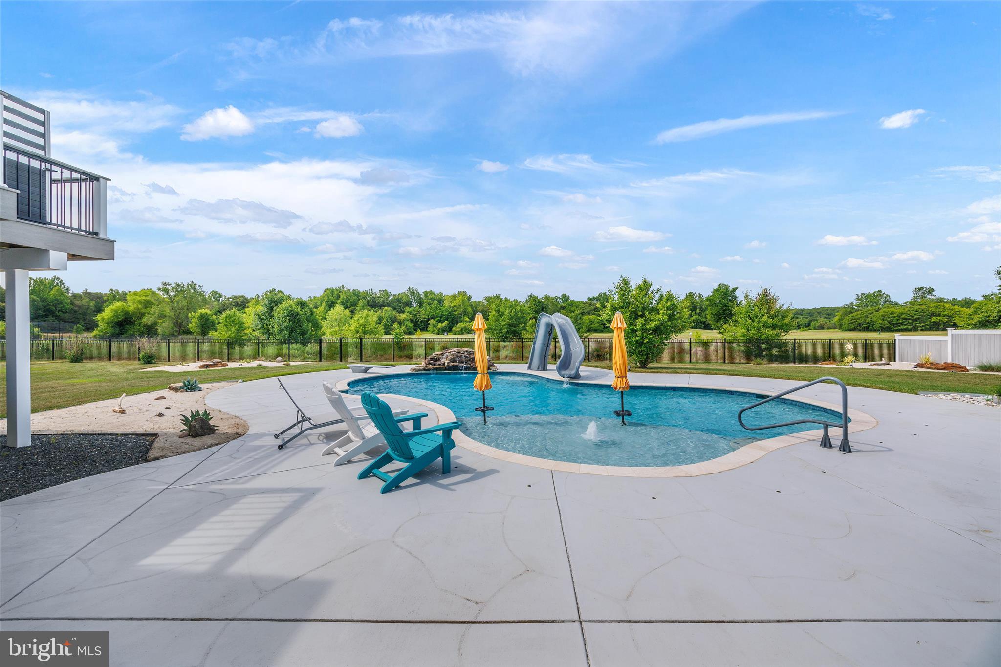 SOUTHERN HILLS - Residential