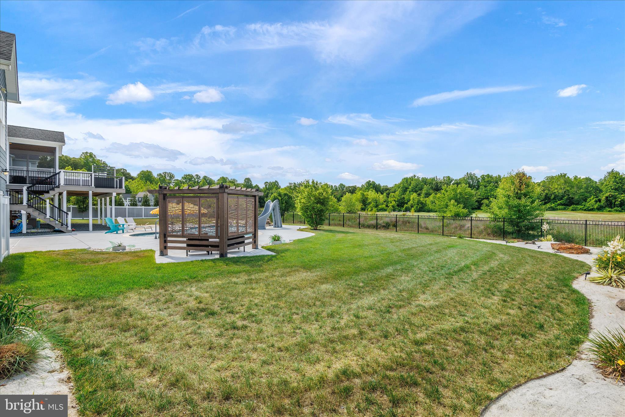 SOUTHERN HILLS - Residential