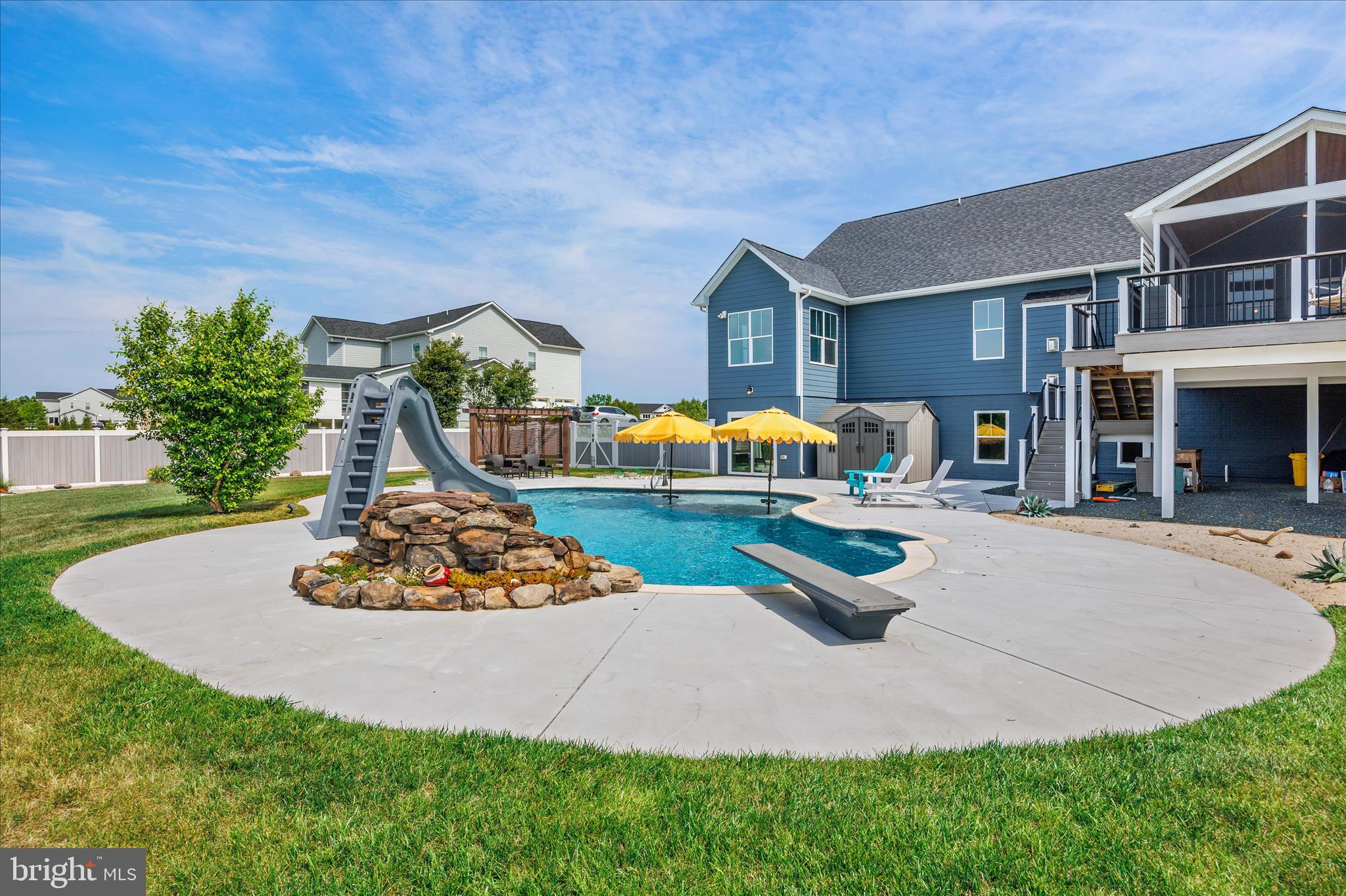 SOUTHERN HILLS - Residential