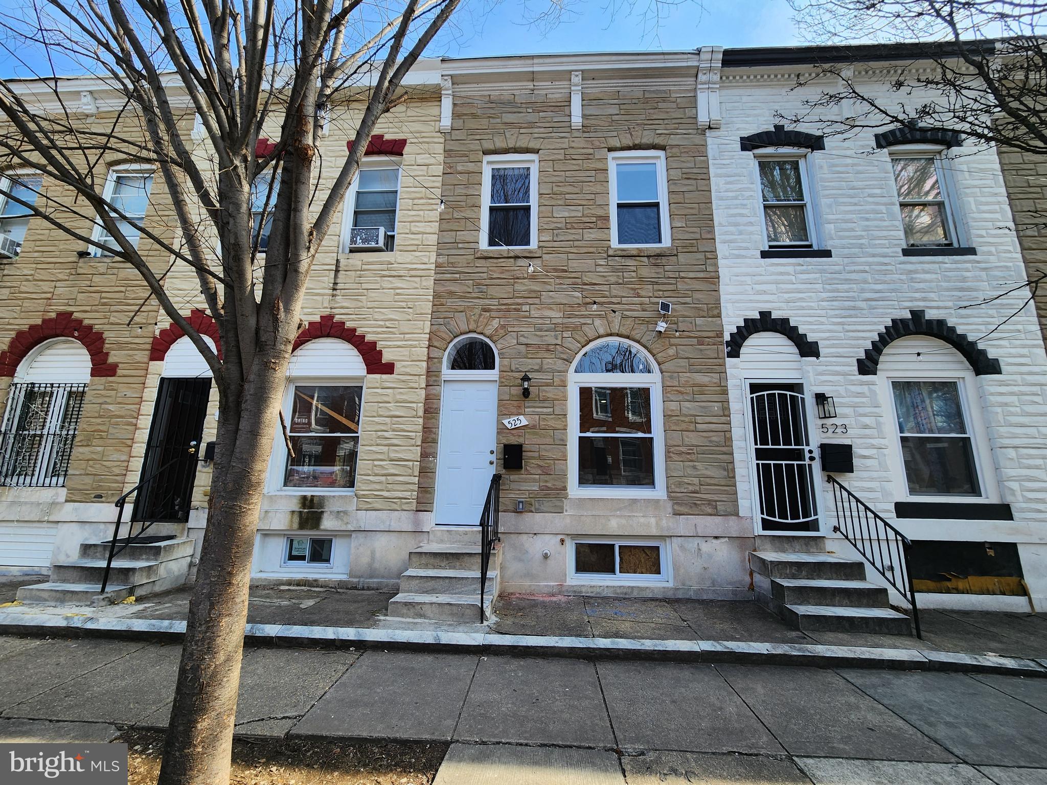 Large modern renovated home close to Canton and Patterson Park
