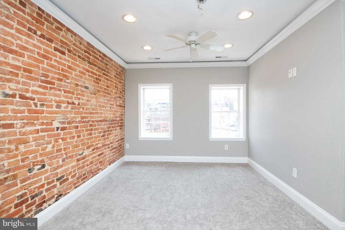 FELLS POINT HISTORIC DISTRICT - Residential