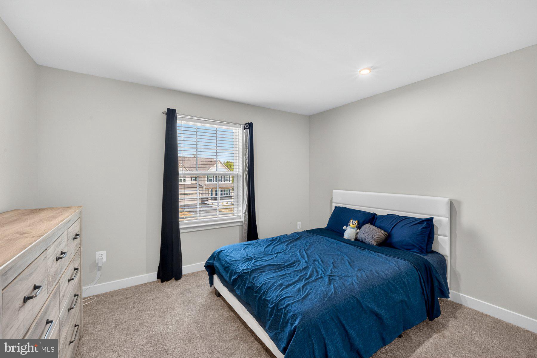 BRENTWOOD - Residential
