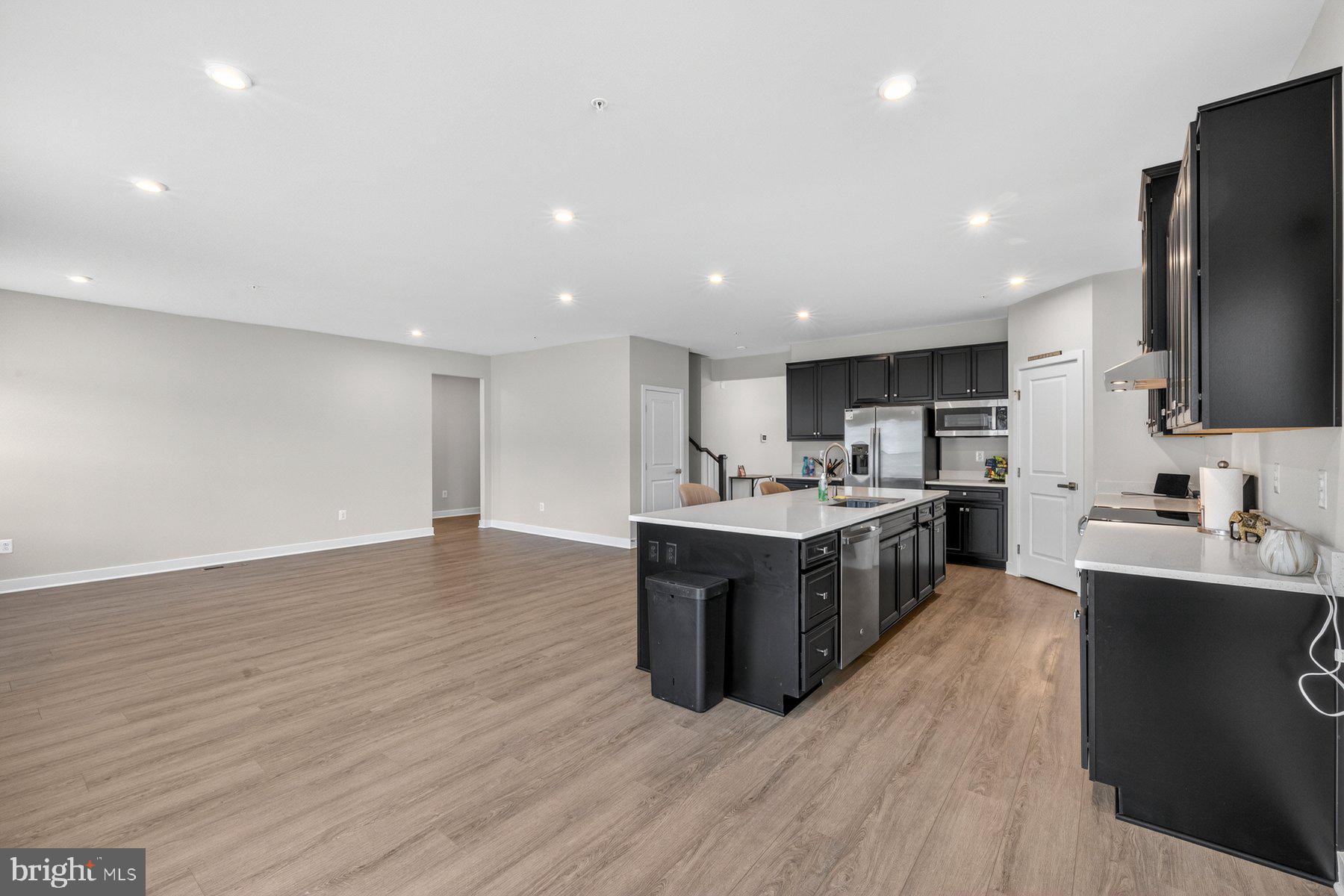 BRENTWOOD - Residential