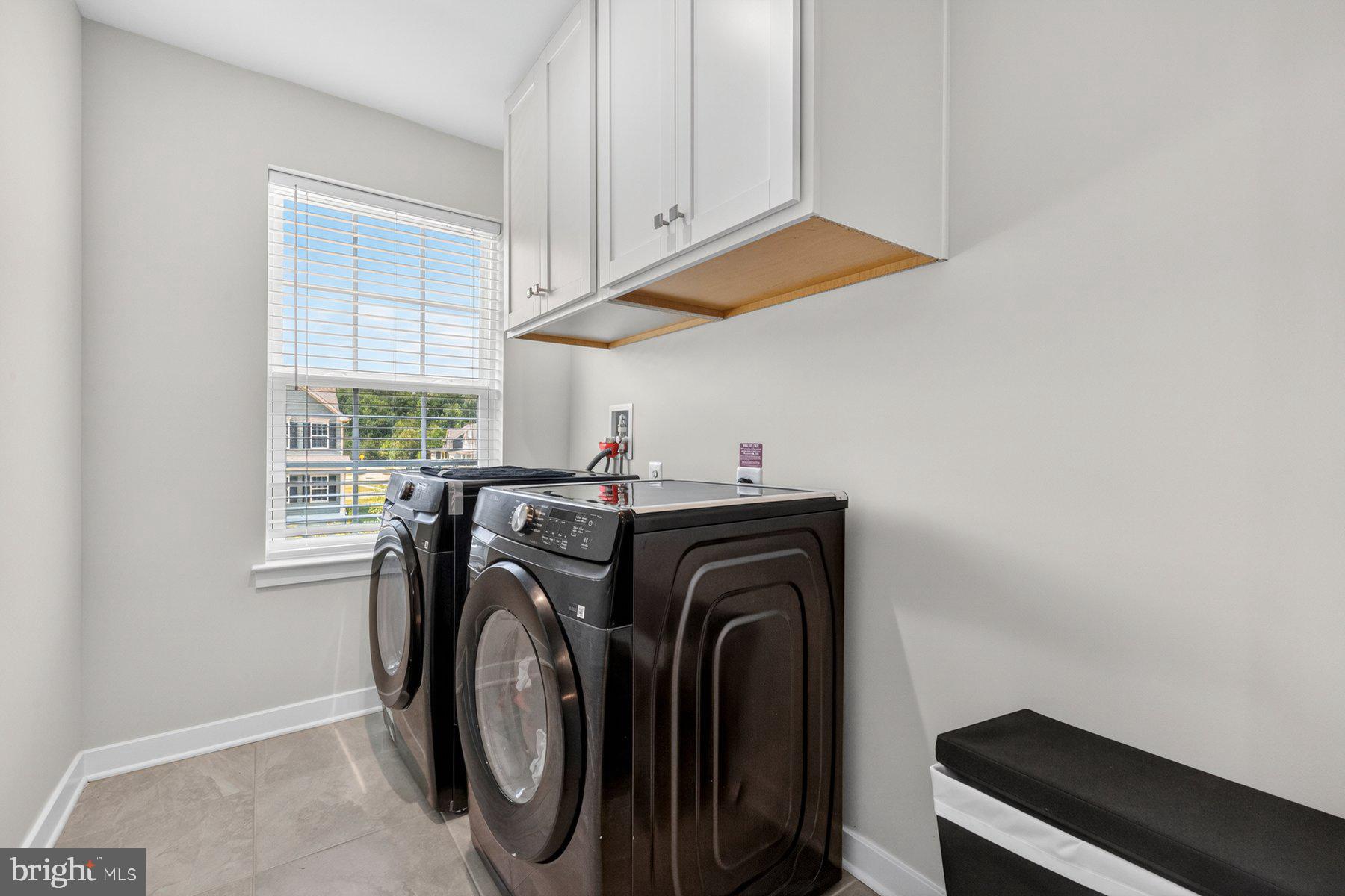 BRENTWOOD - Residential