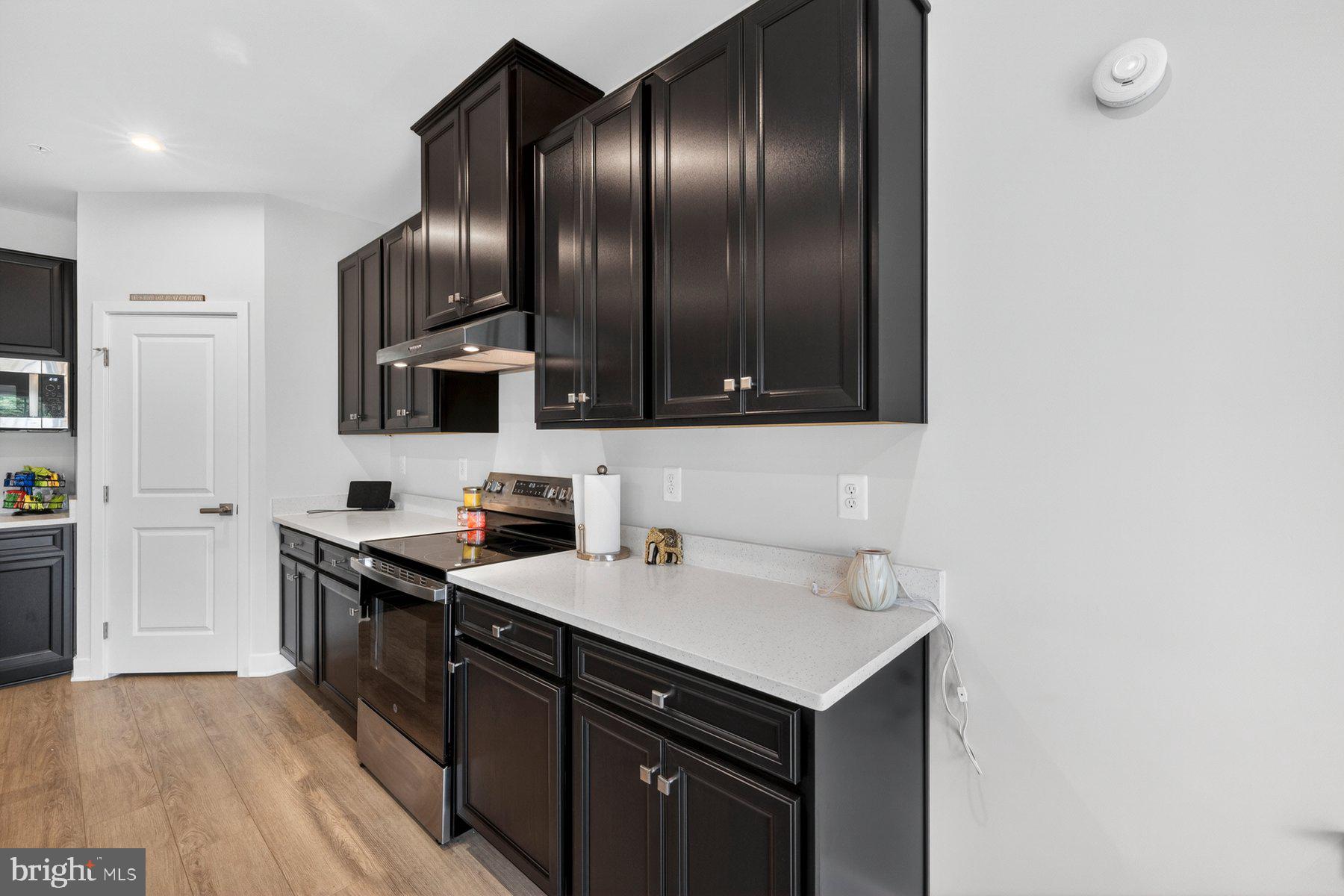 BRENTWOOD - Residential