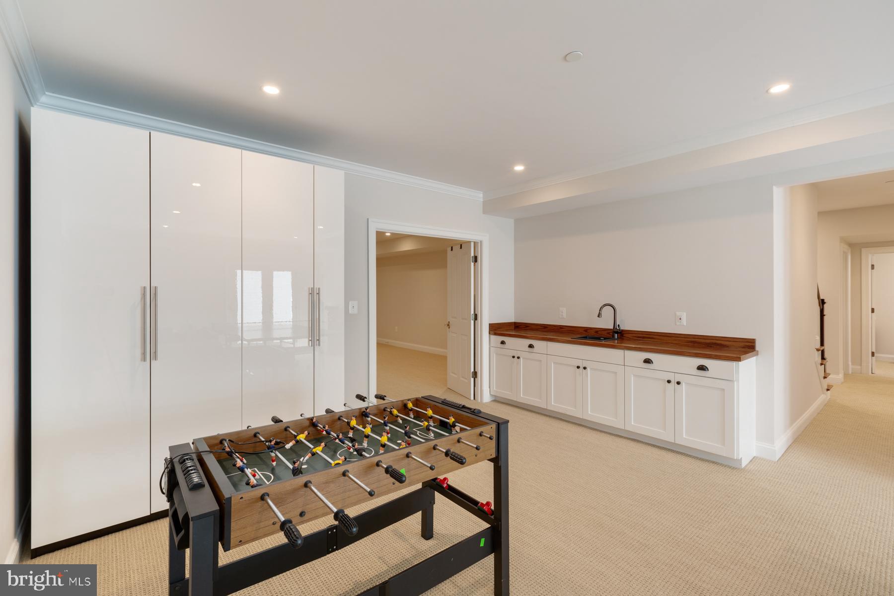 ALTA VISTA - Residential