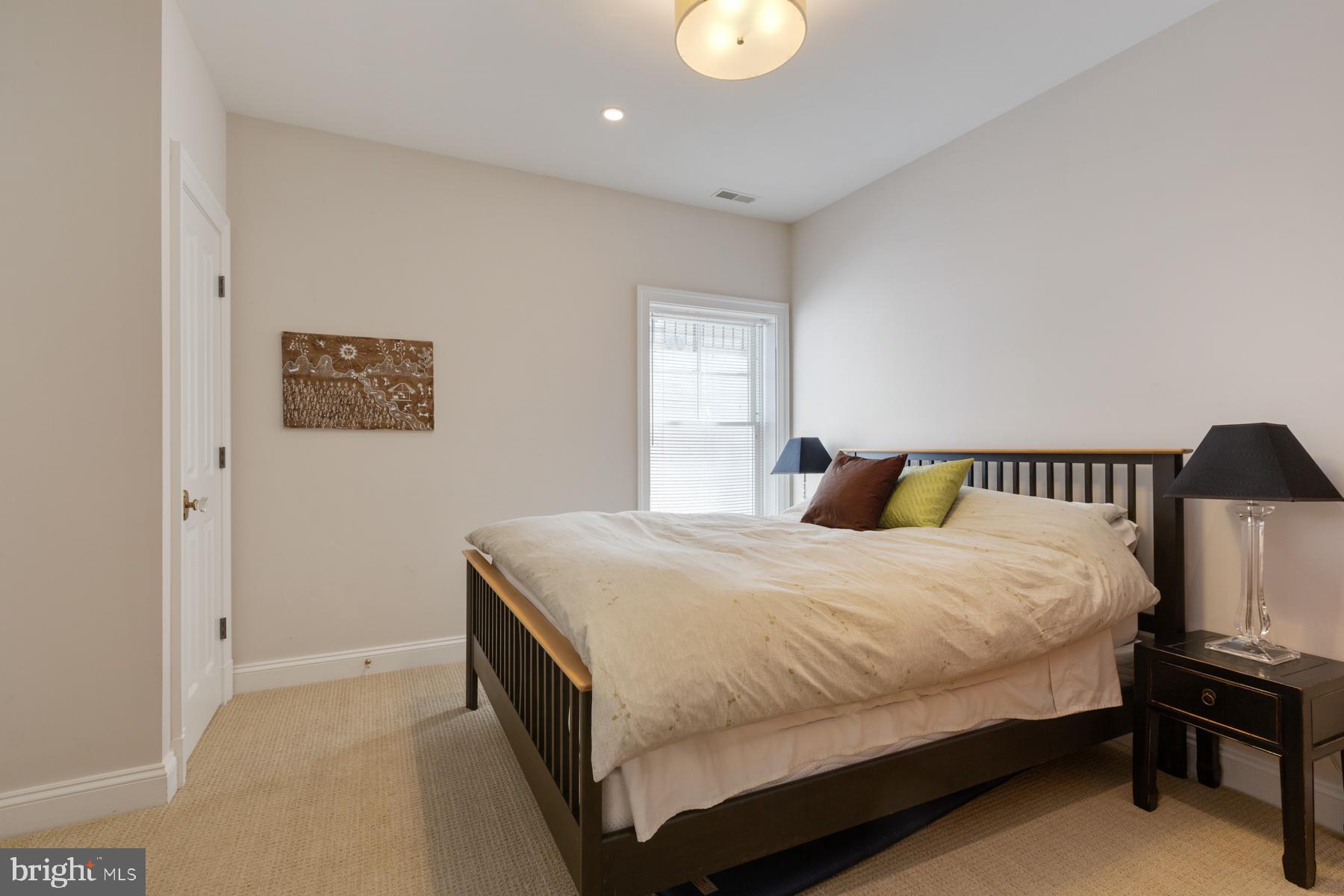 ALTA VISTA - Residential