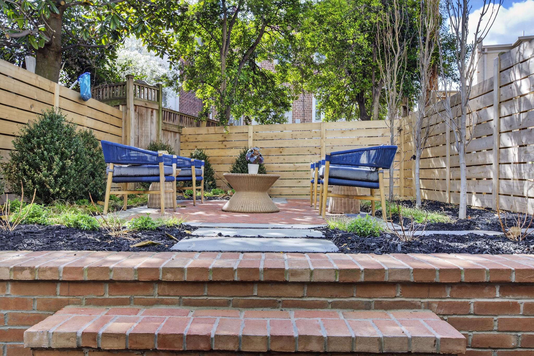 CAPITOL HILL - Residential