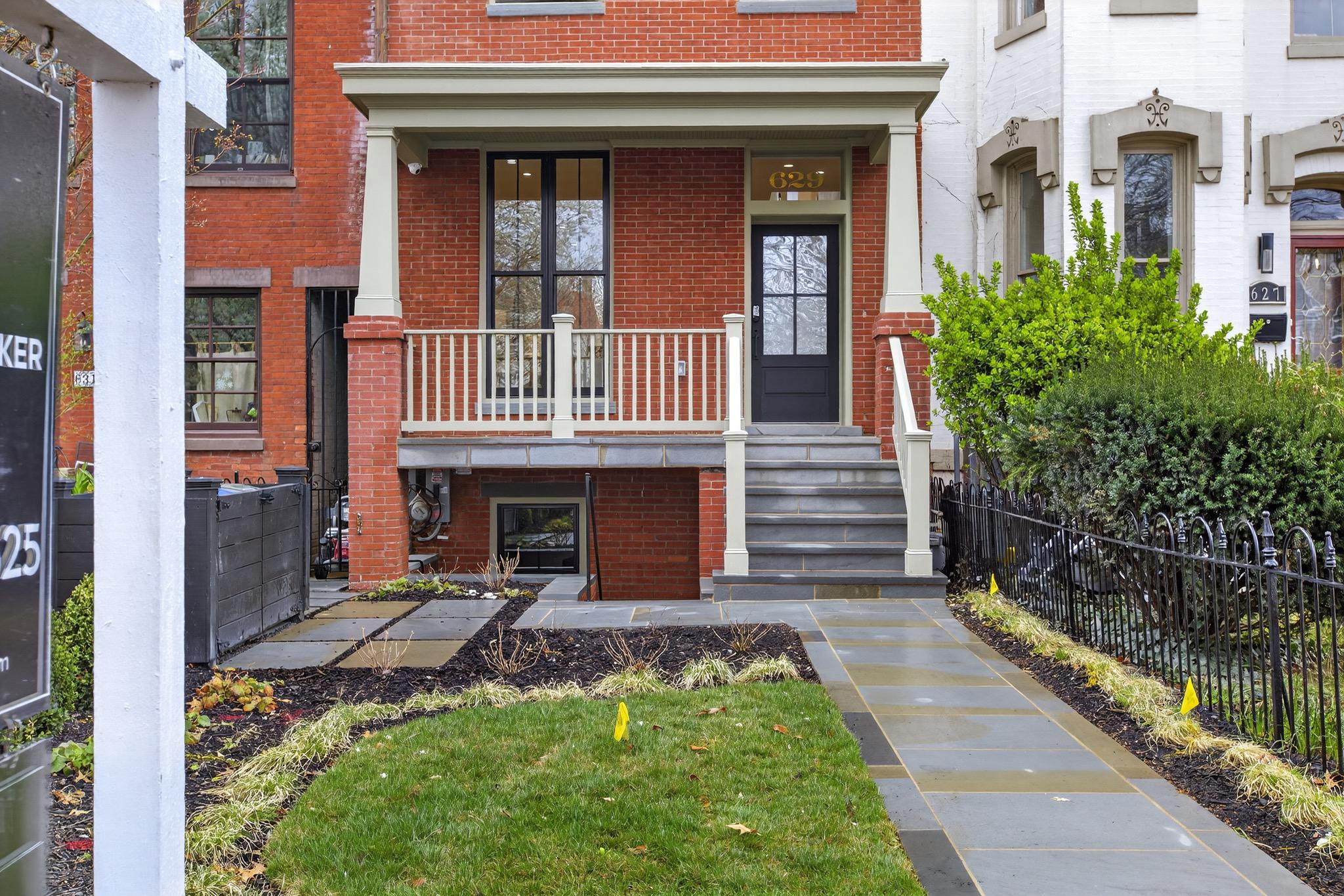 CAPITOL HILL - Residential