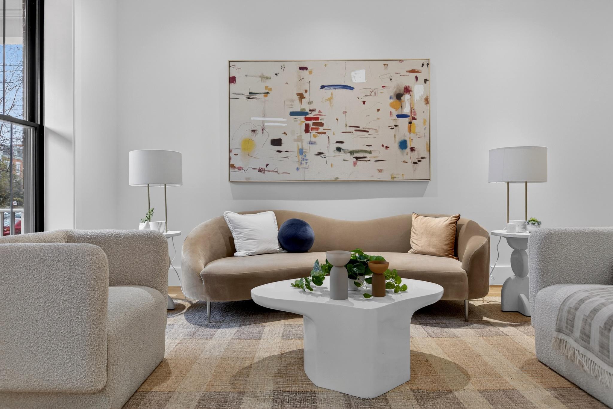 CAPITOL HILL - Residential