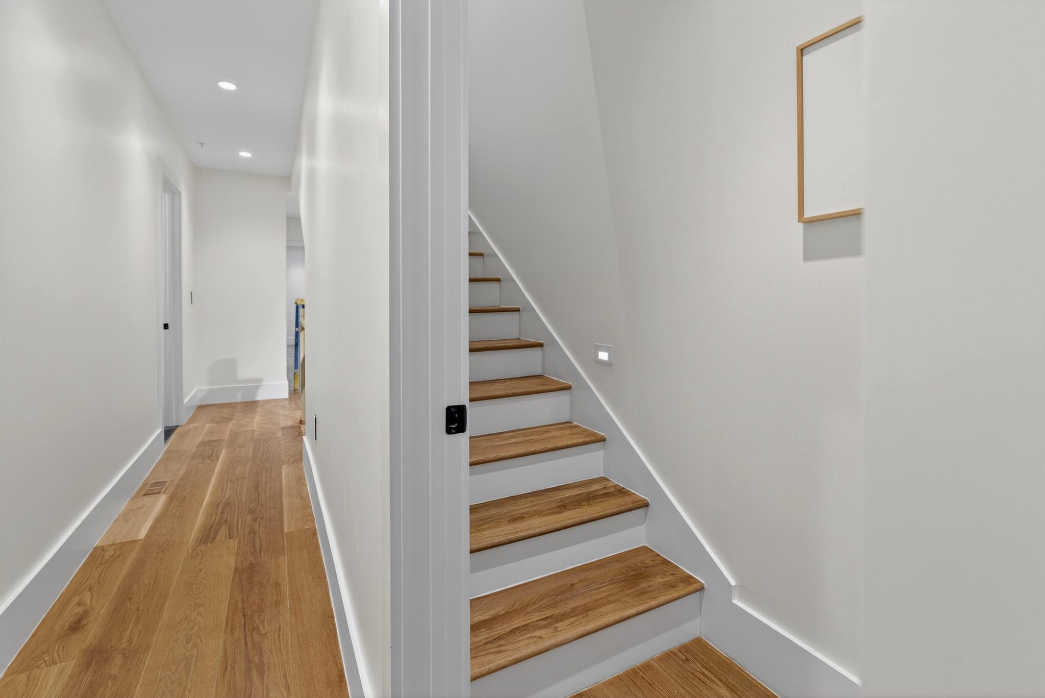 CAPITOL HILL - Residential