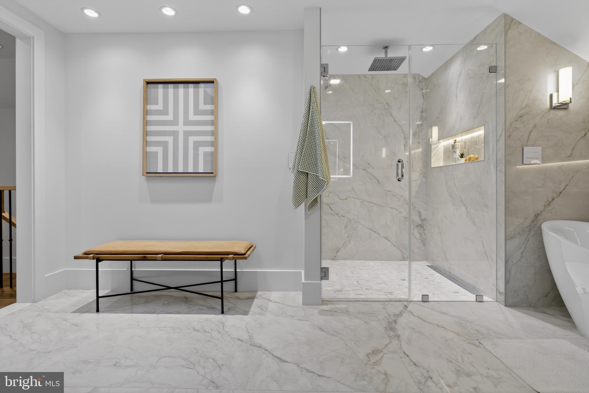 CAPITOL HILL - Residential