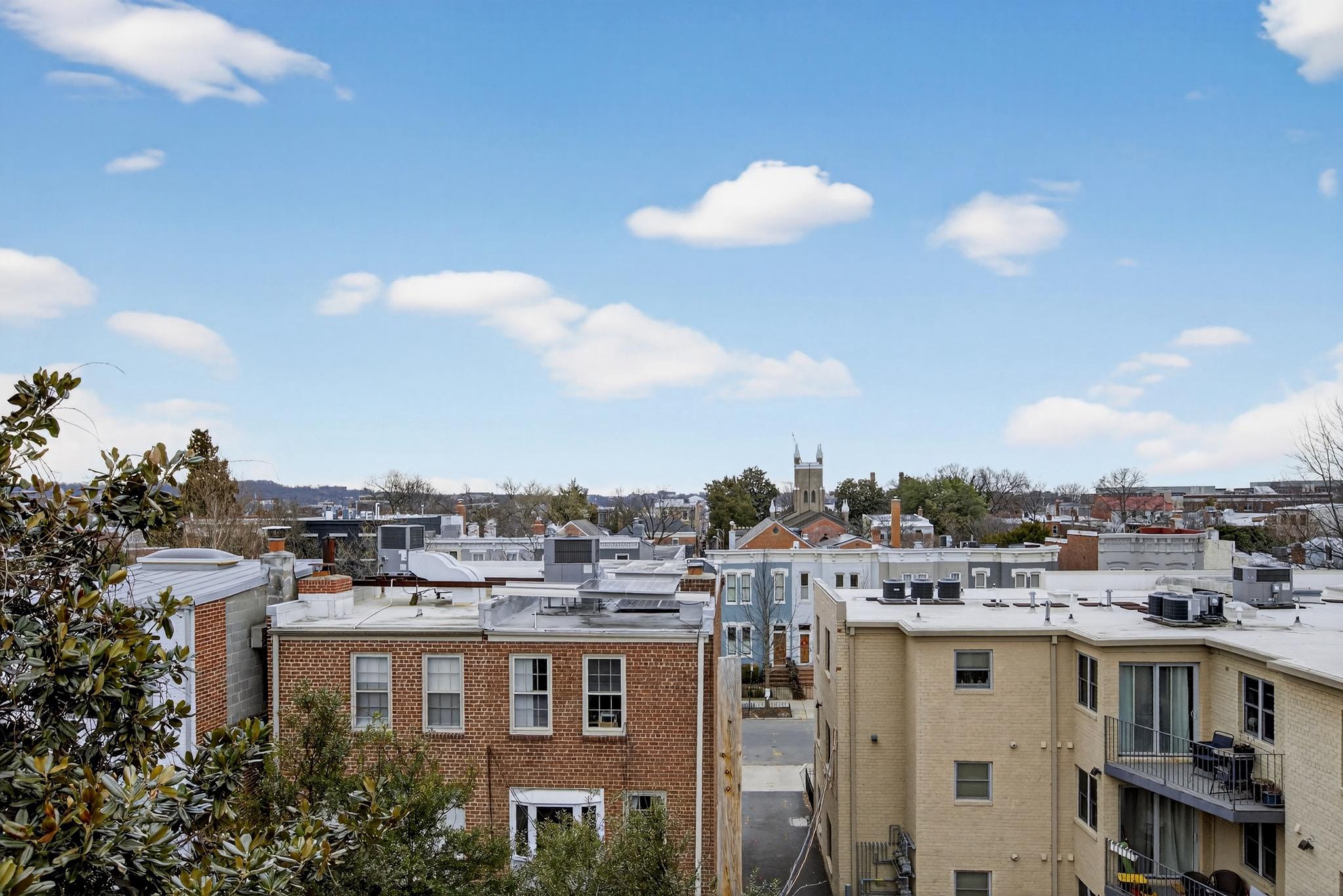 CAPITOL HILL - Residential