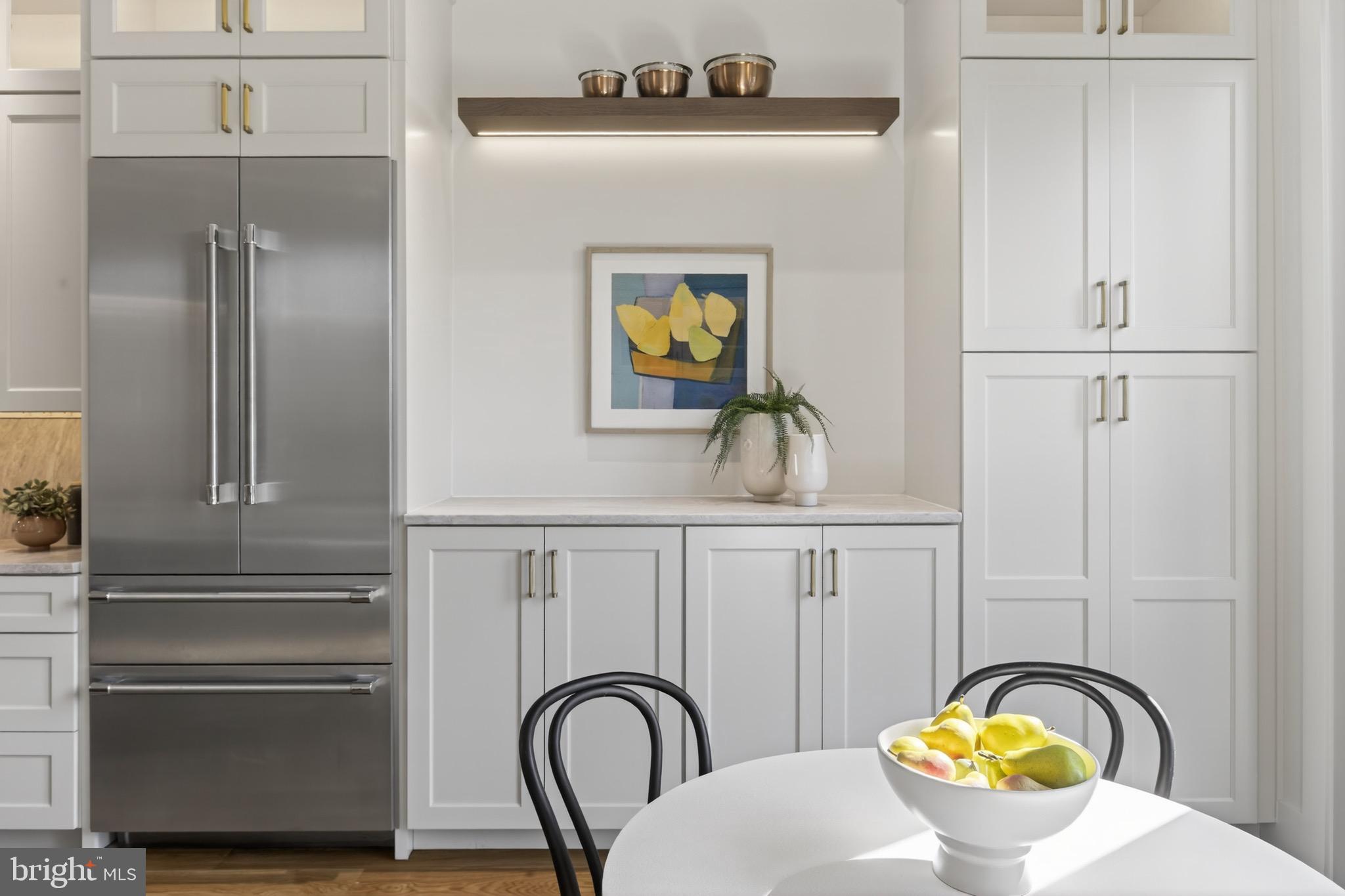 CAPITOL HILL - Residential