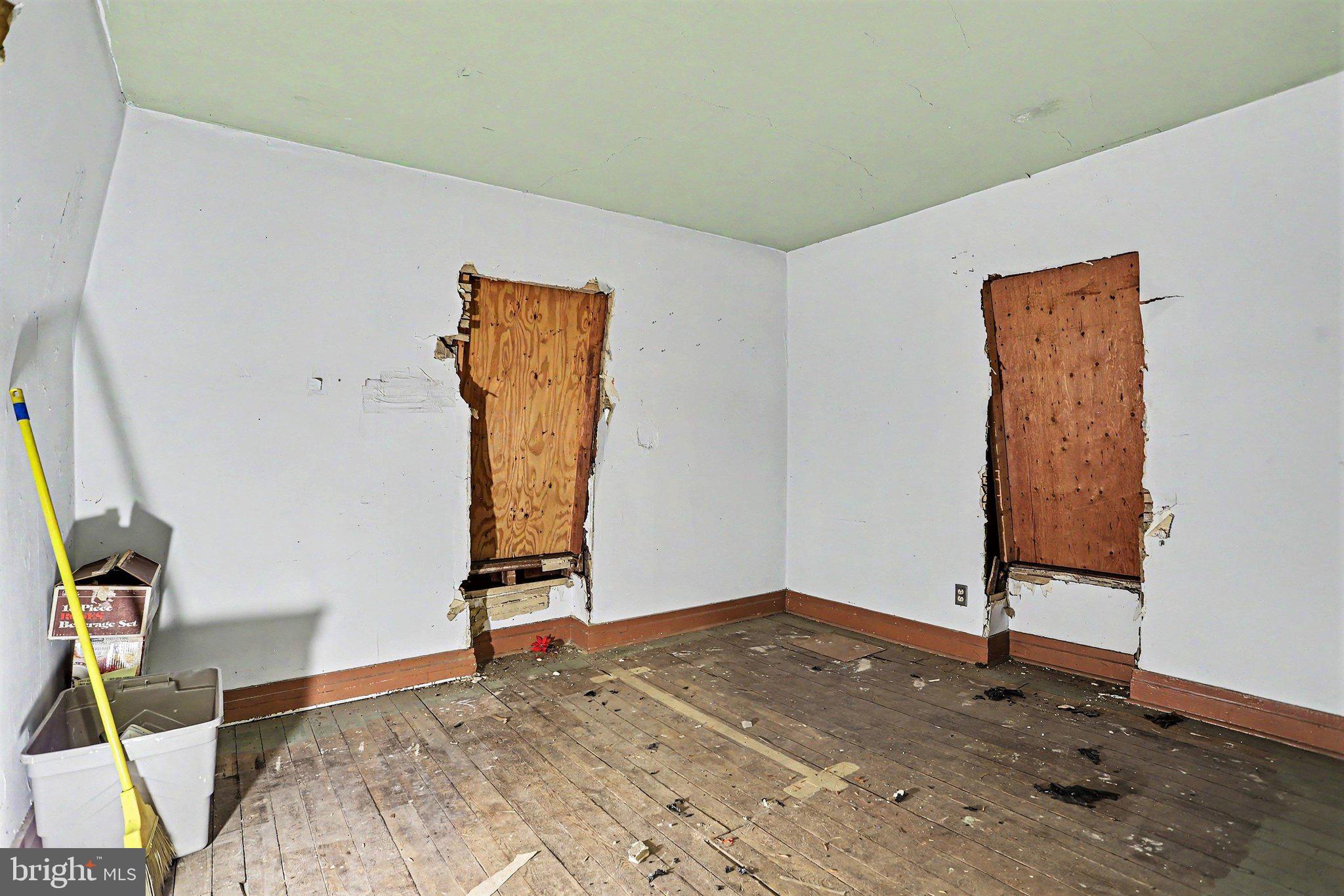 LEBANON - Residential