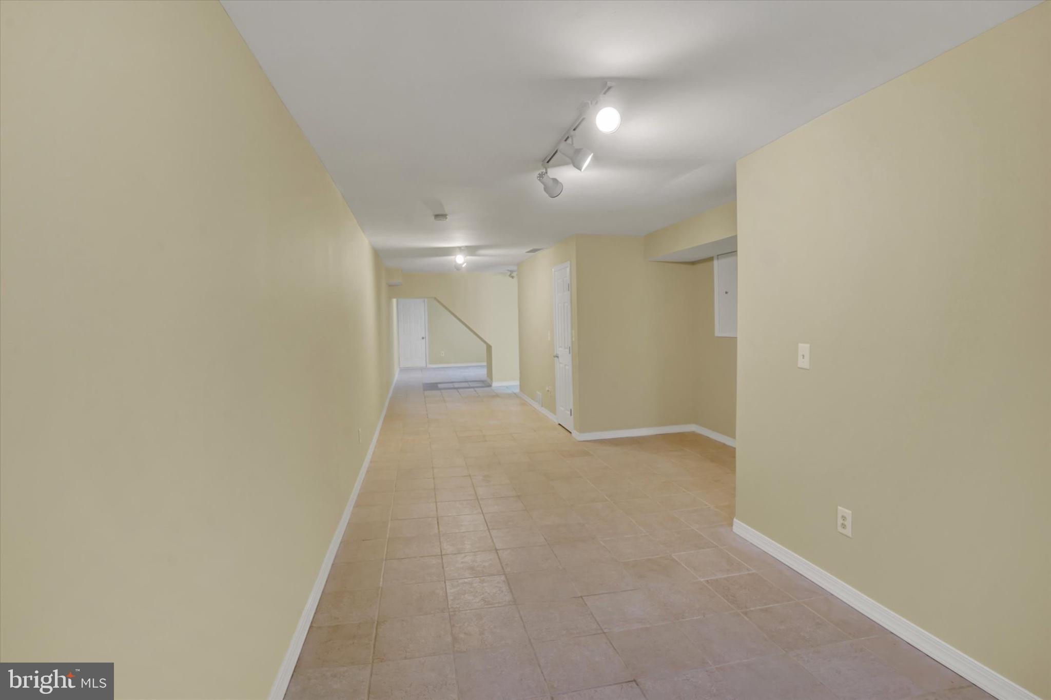 GERMANTOWN (WEST) - Residential