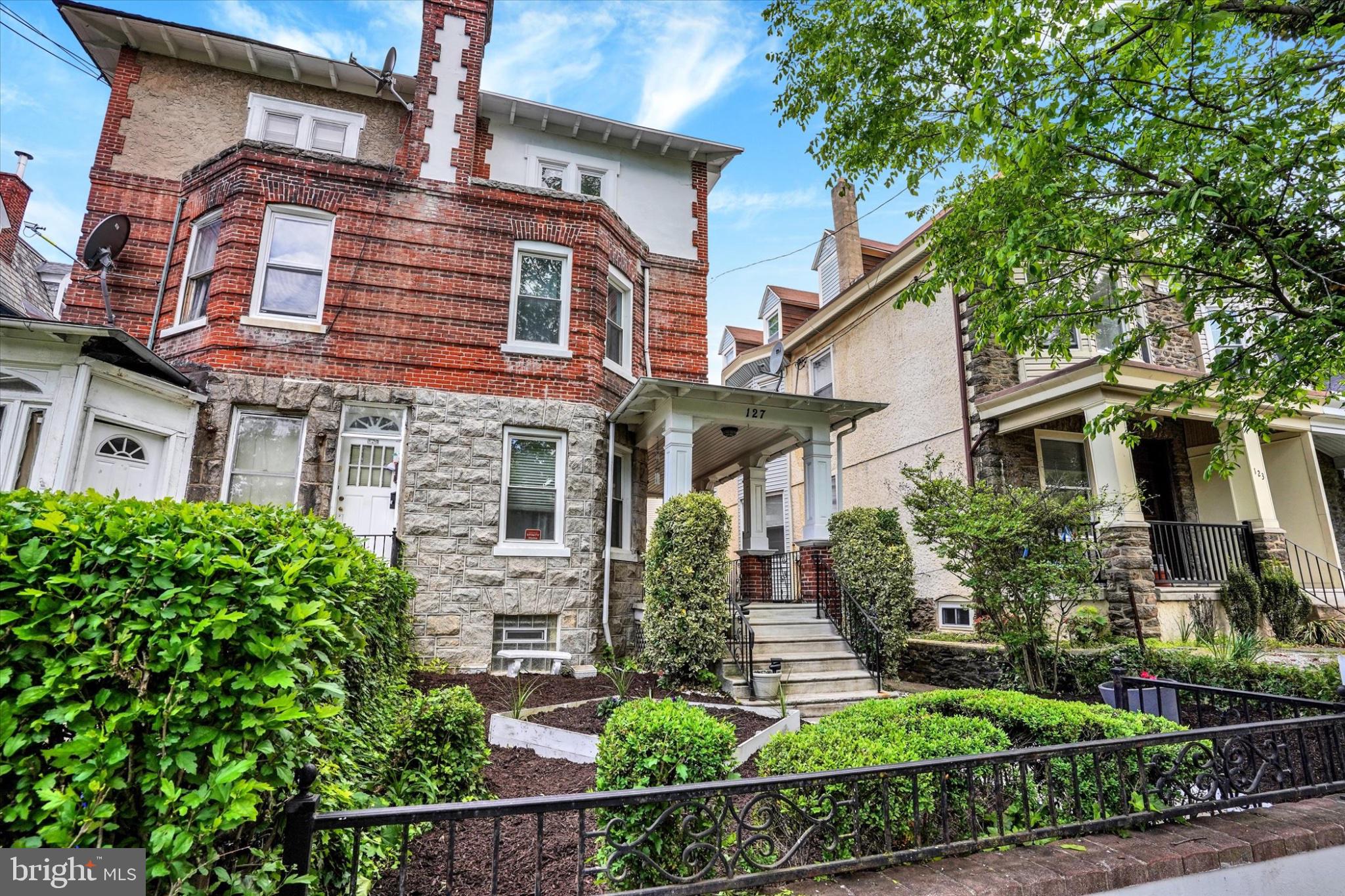 GERMANTOWN (WEST) - Residential