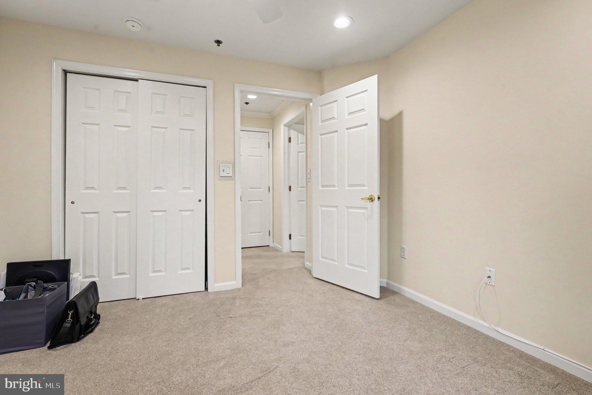 YARDLEY POINT - Residential