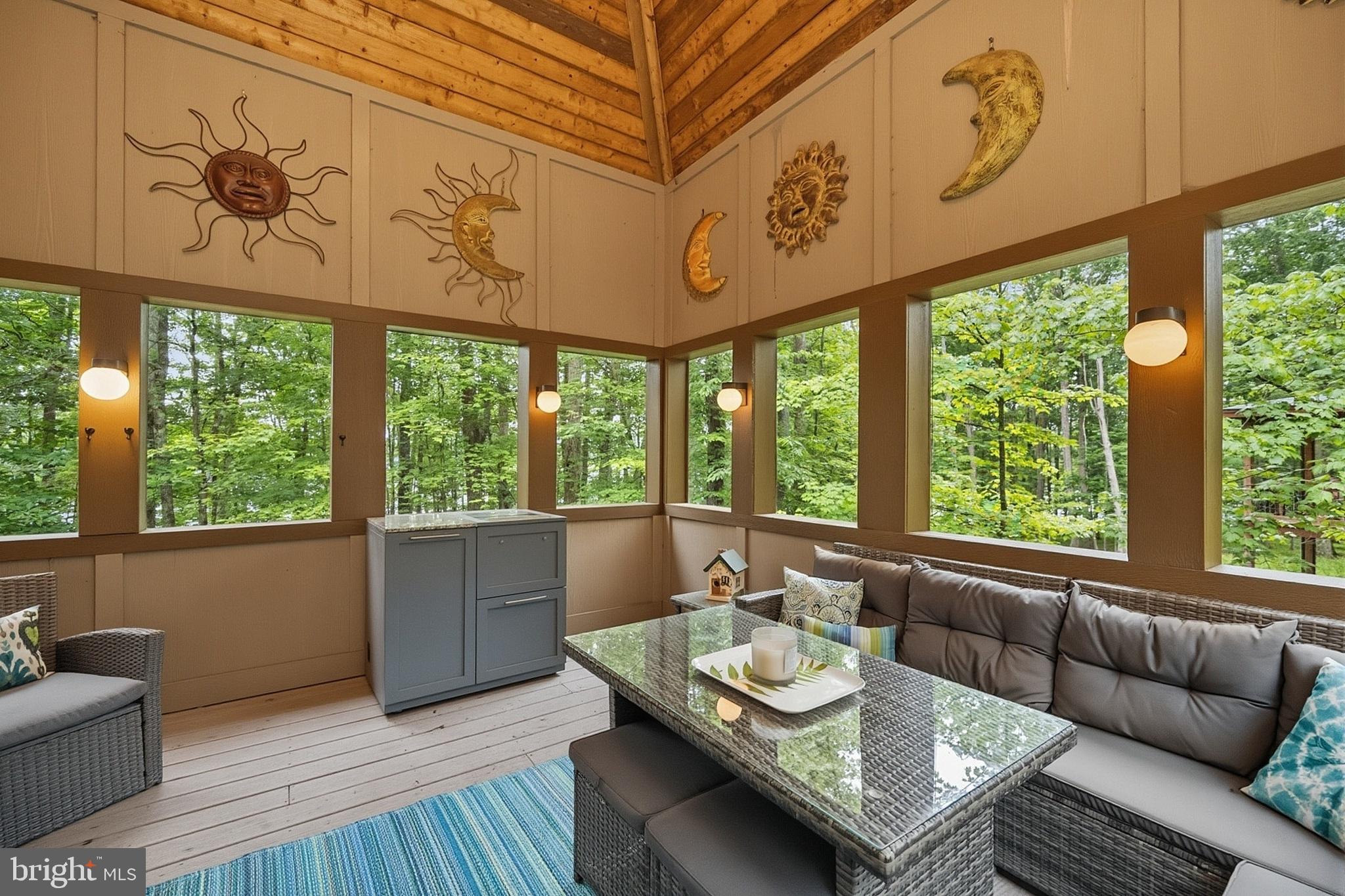MARSH HILL RD SUB - Residential