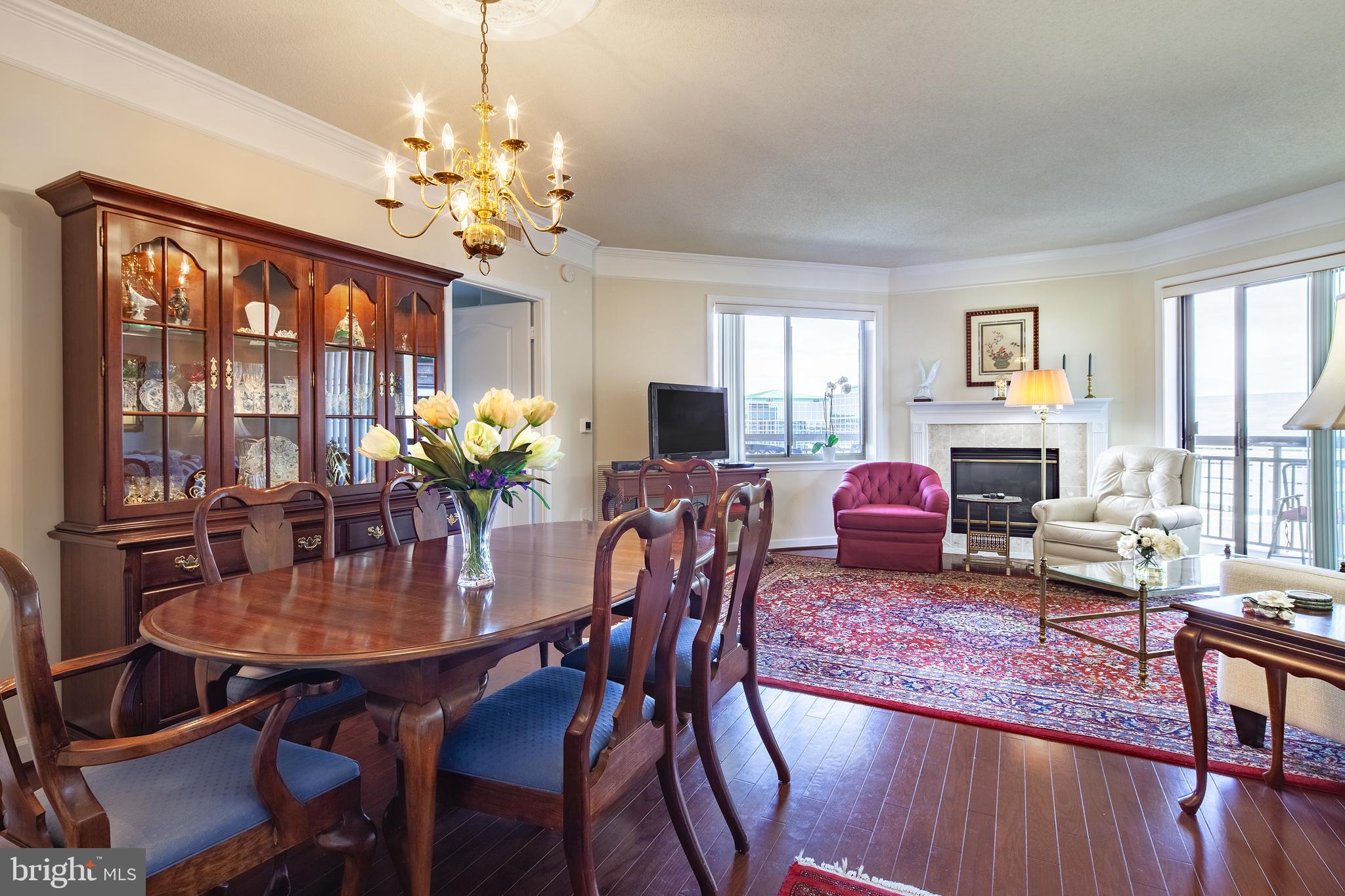 VIRGINIA SQUARE - Residential Lease