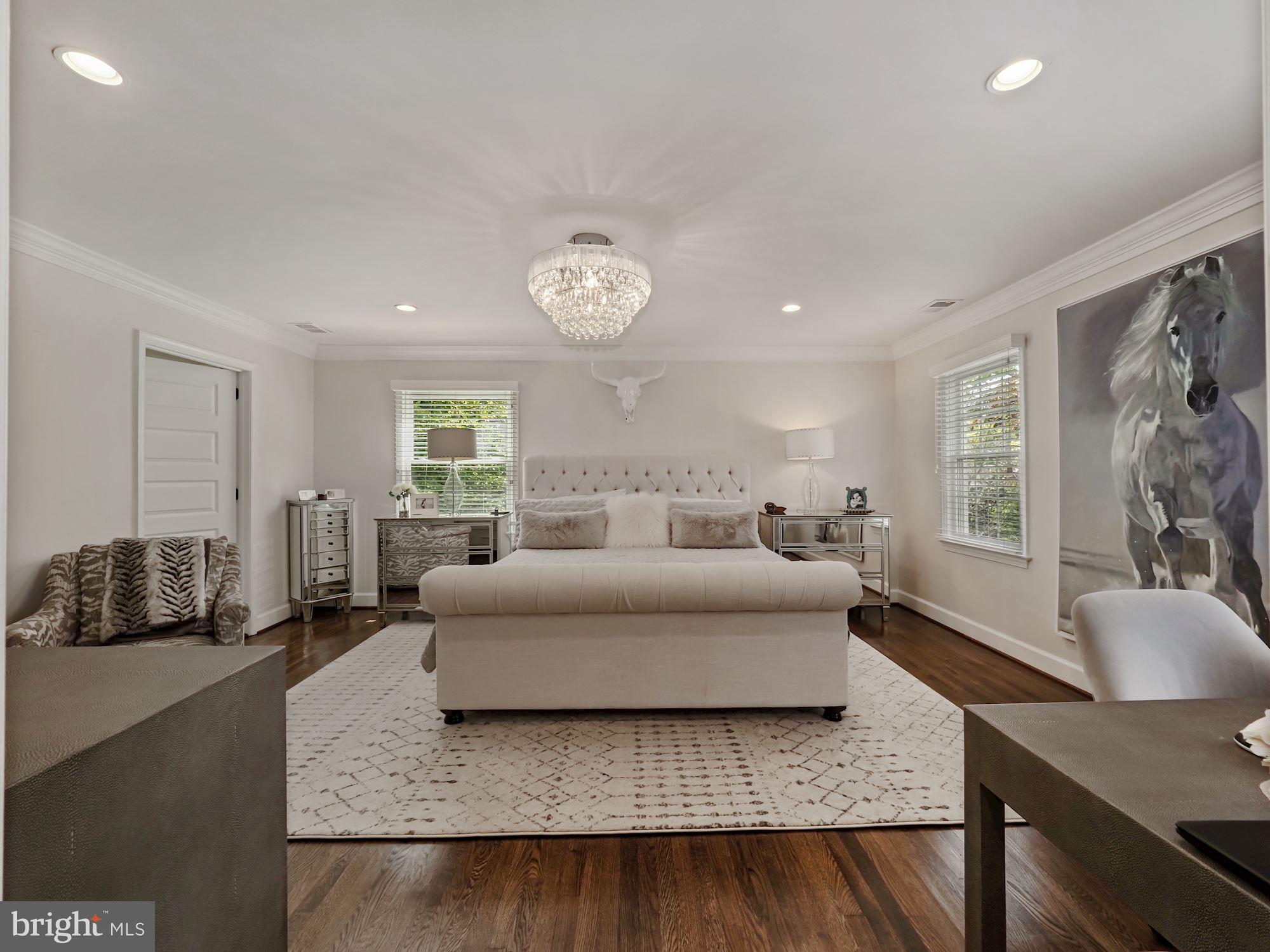 RIVER FALLS - Residential