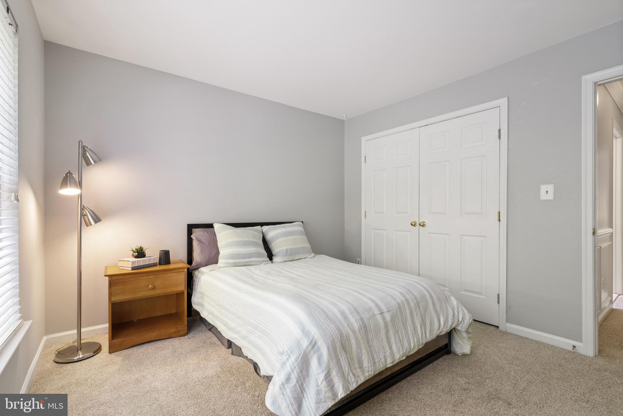 BROADLANDS - Residential
