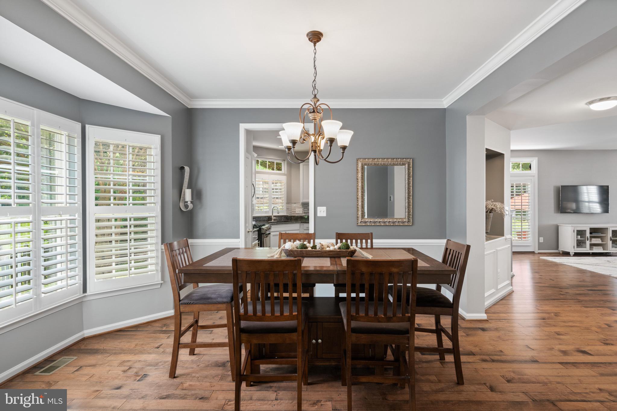 BROADLANDS - Residential