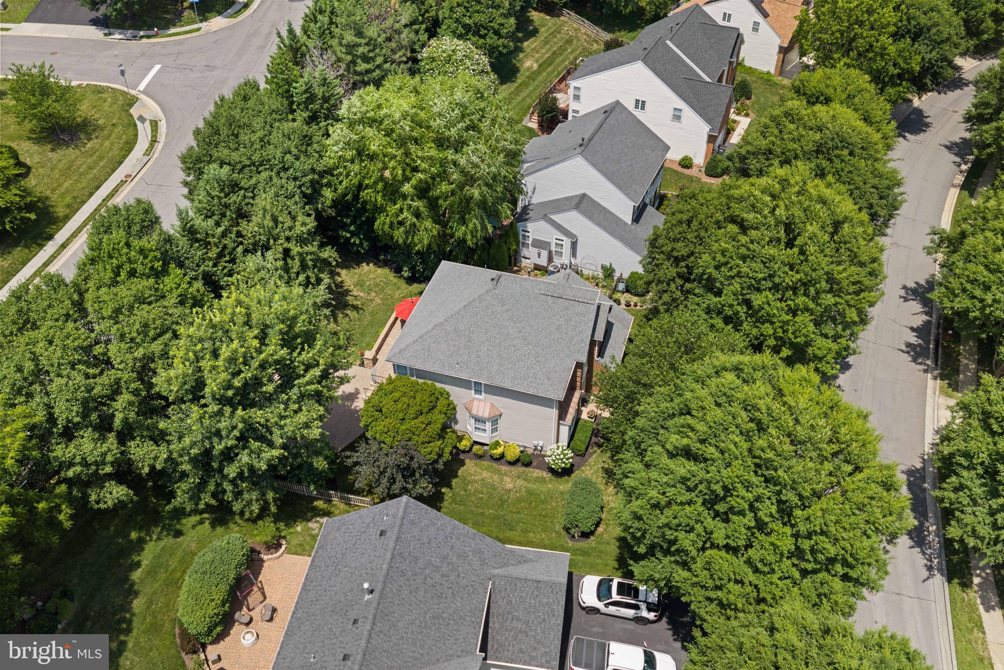 BROADLANDS - Residential