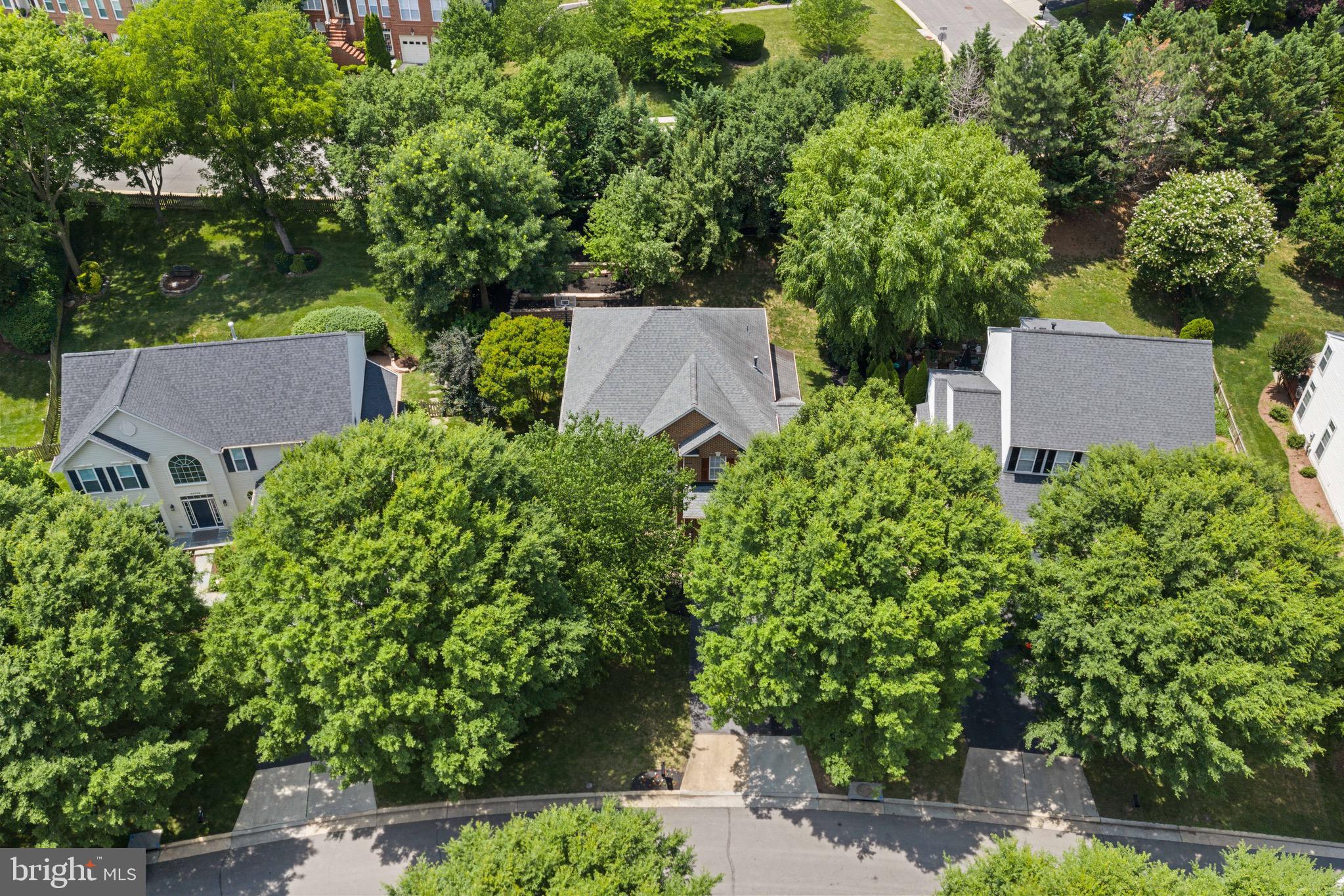 BROADLANDS - Residential