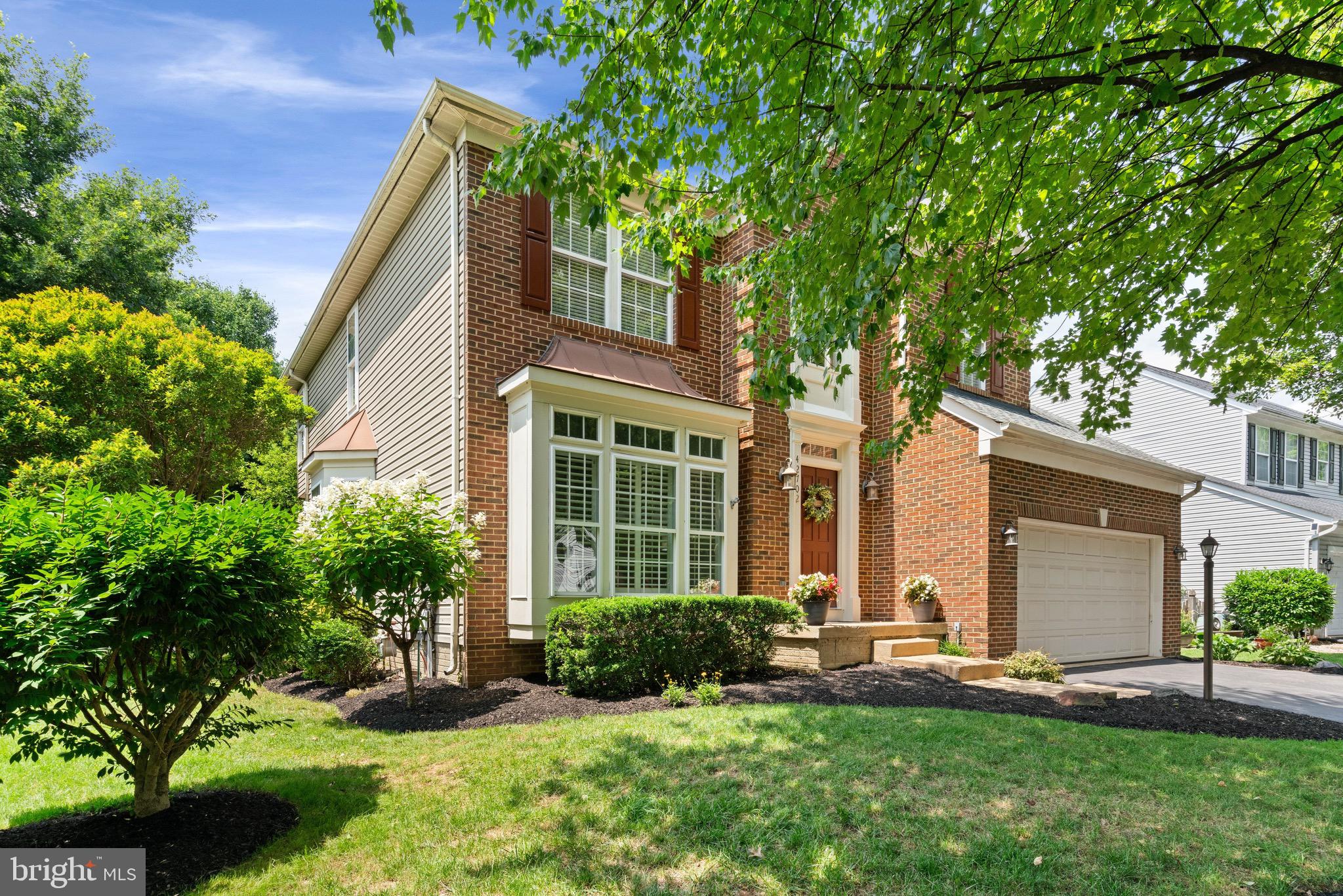 BROADLANDS - Residential