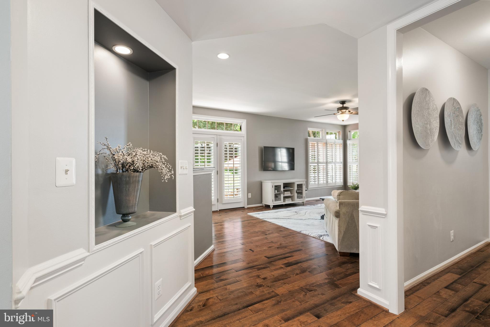 BROADLANDS - Residential