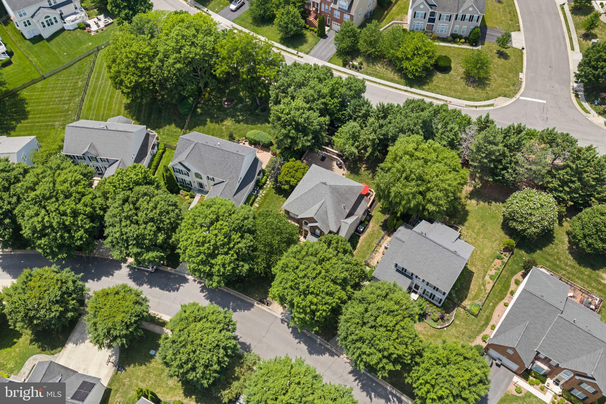 BROADLANDS - Residential