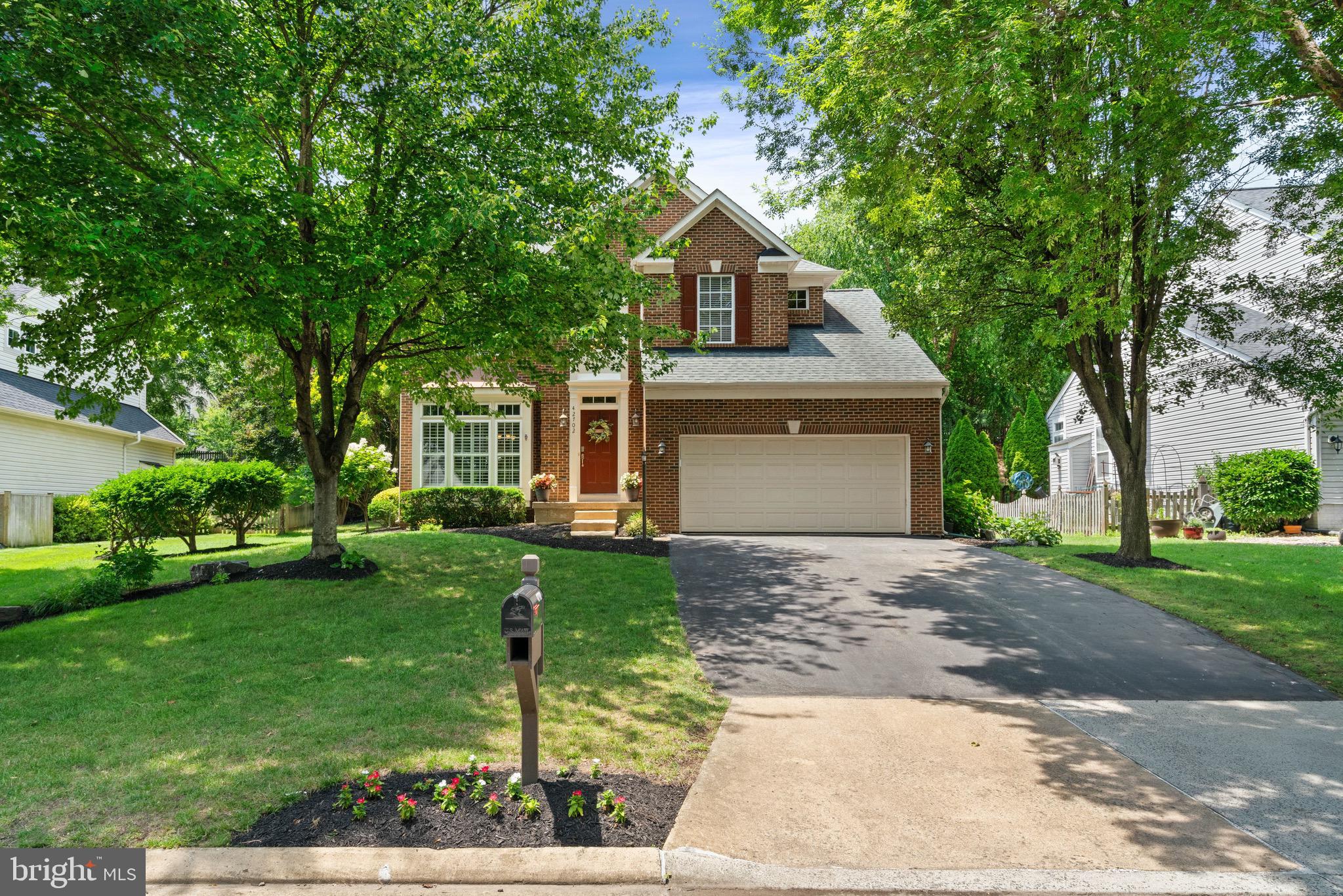 BROADLANDS - Residential